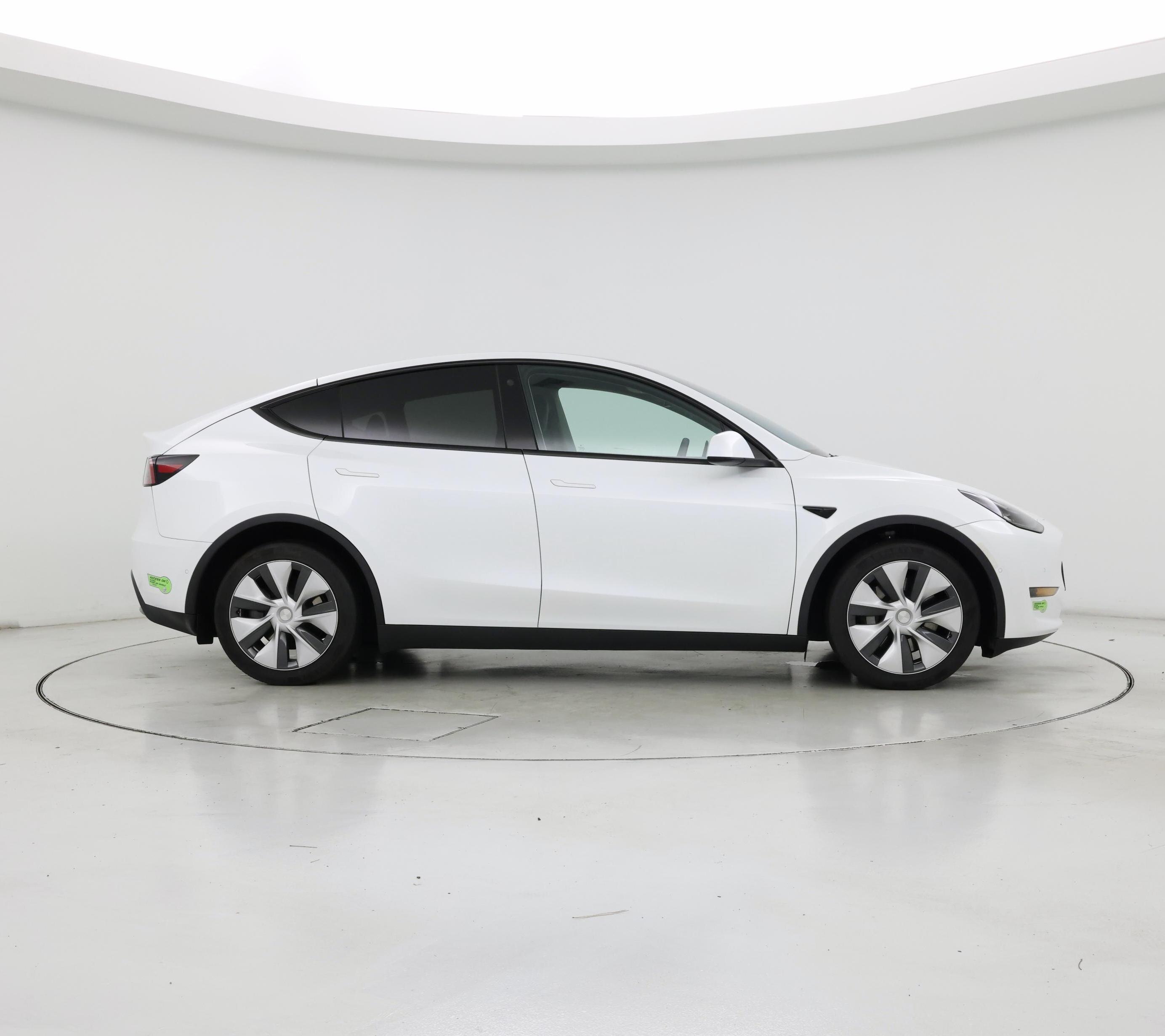 Thumbnail: 2022 Tesla Model Y - 7
