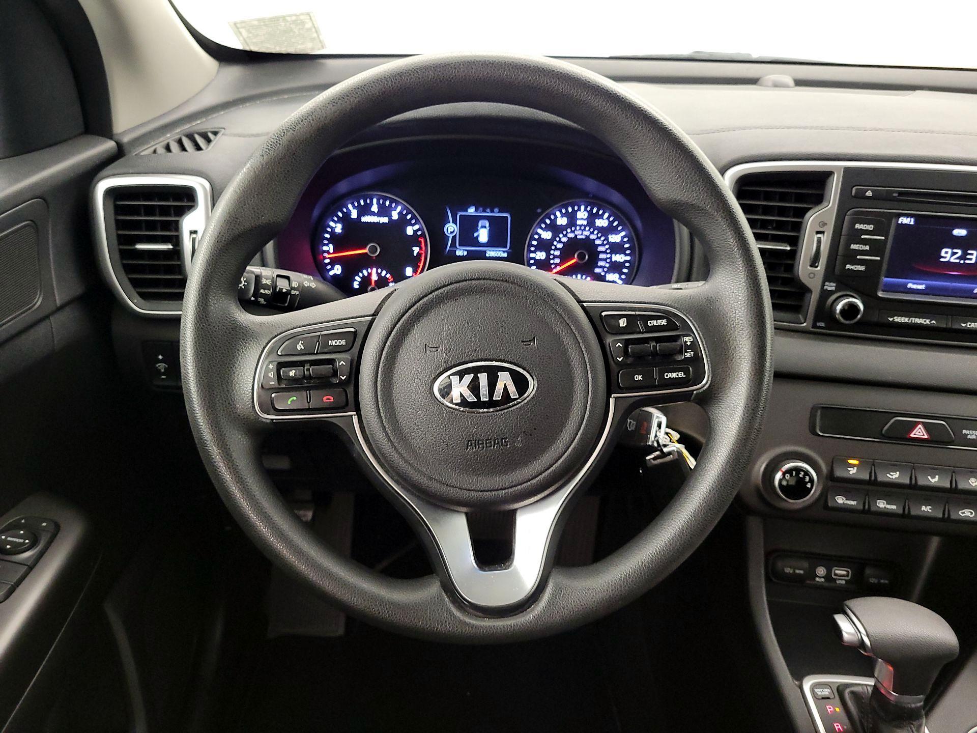 Thumbnail: 2017 Kia Sportage - 10