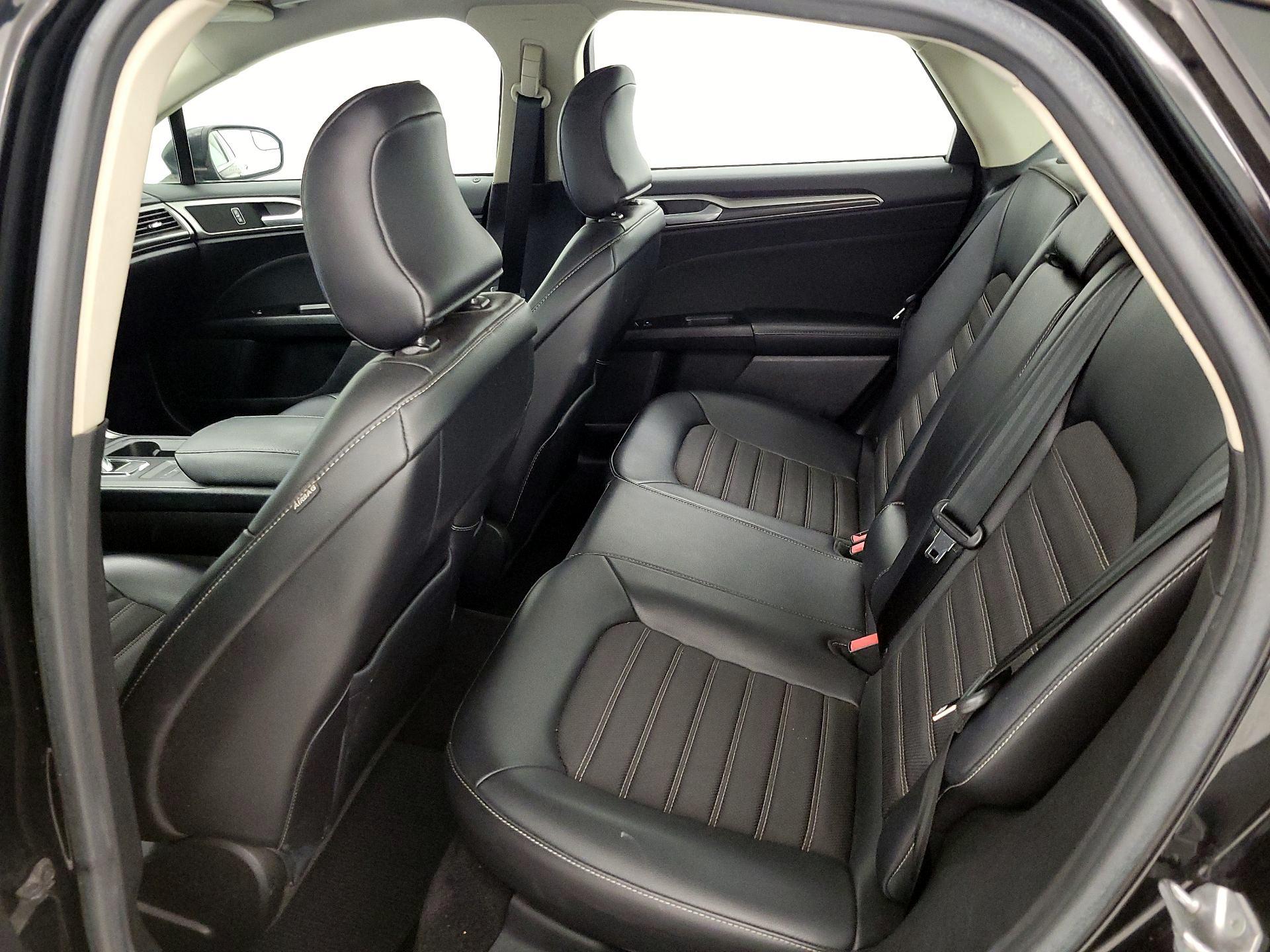 Thumbnail: 2017 Ford Fusion - 20