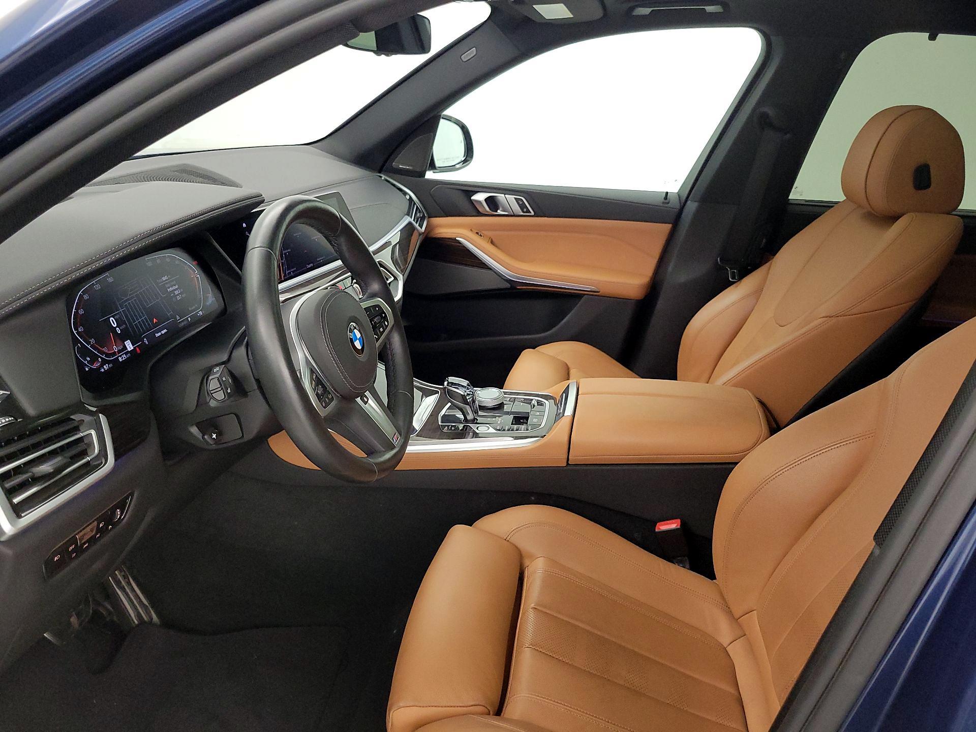 Thumbnail: 2021 BMW X5 - 11