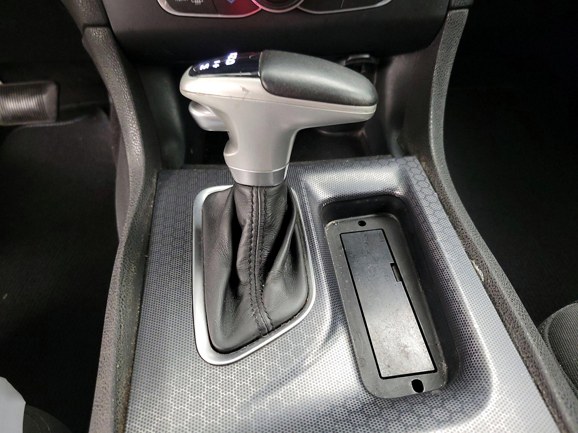 Thumbnail: 2016 Dodge Charger - 16