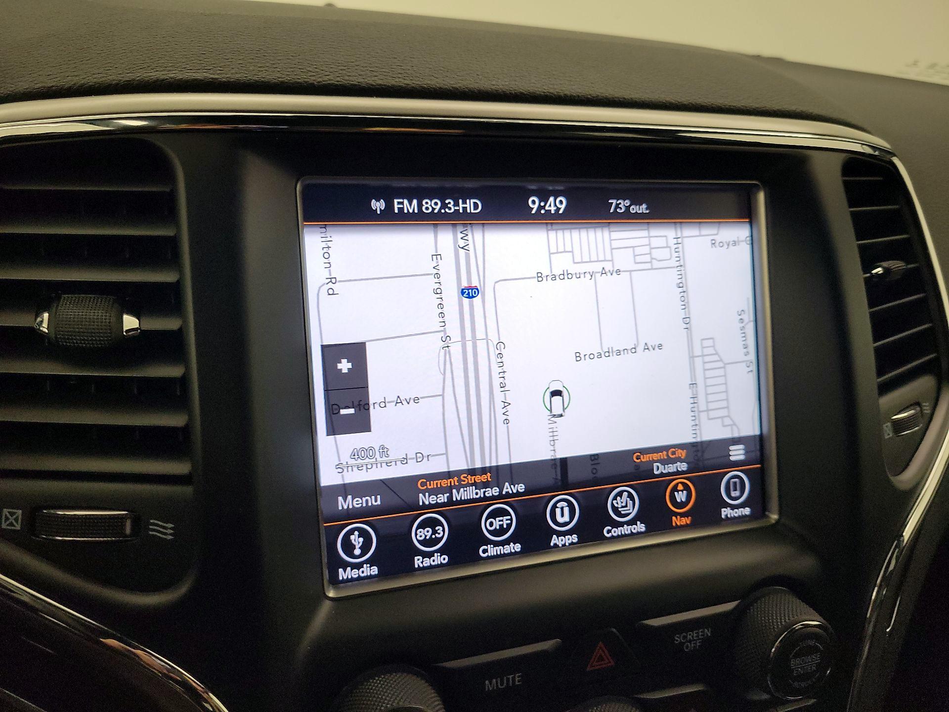 Thumbnail: 2018 Jeep Grand Cherokee - 14
