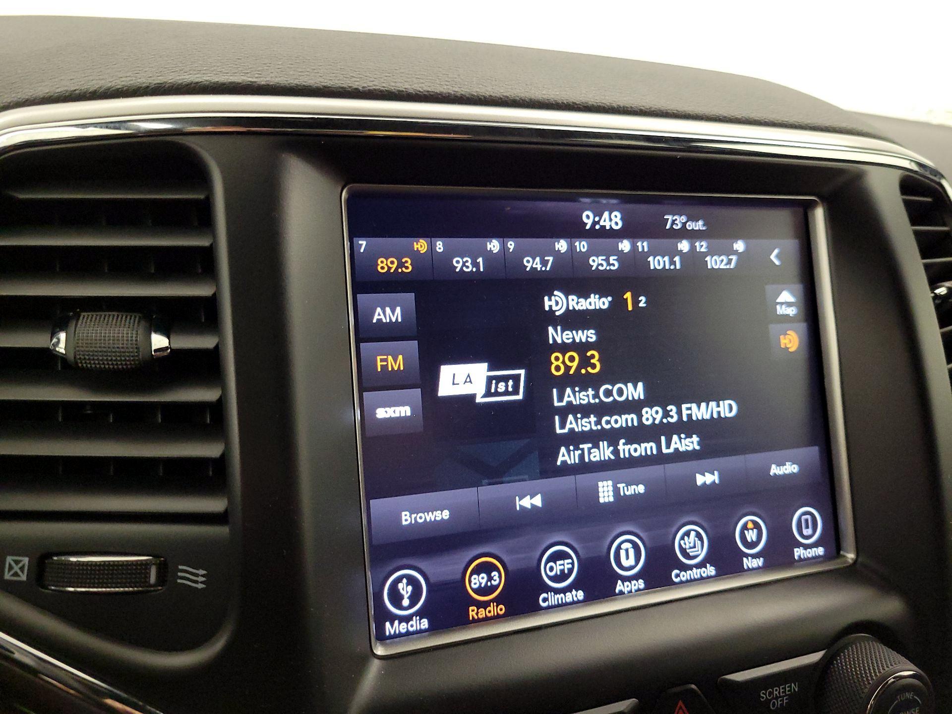 Thumbnail: 2018 Jeep Grand Cherokee - 16