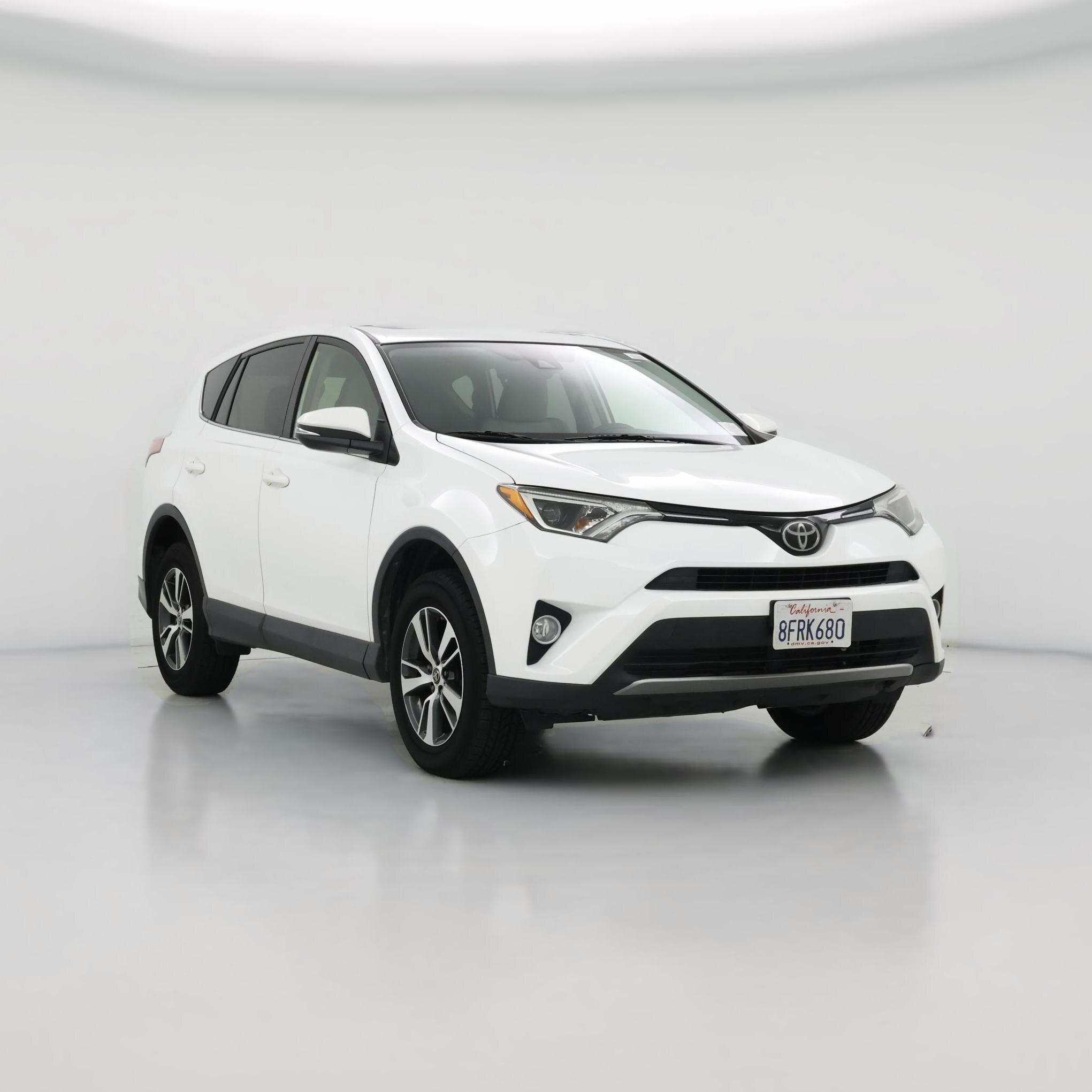 Thumbnail: 2018 Toyota RAV4 - 1