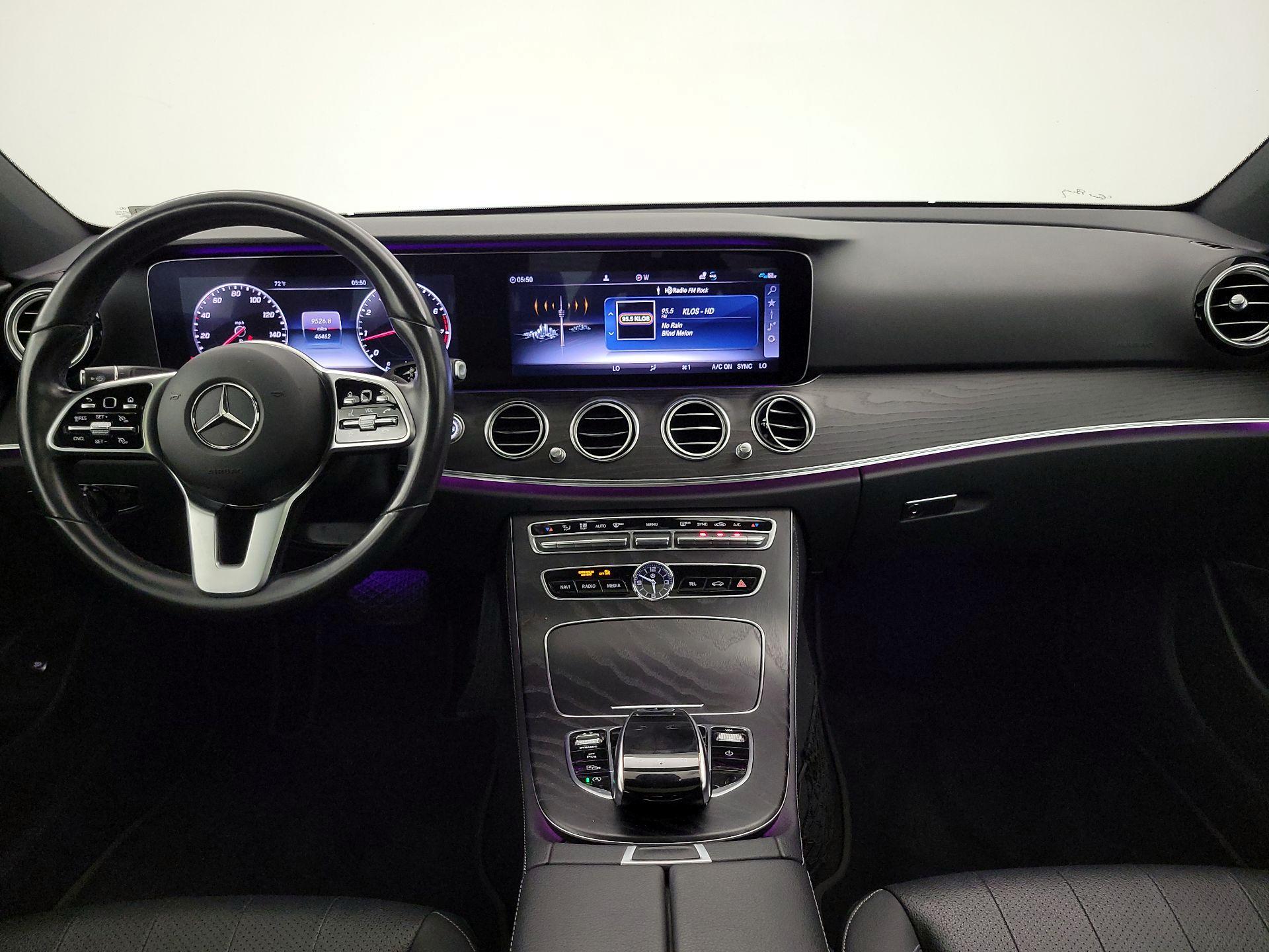 Thumbnail: 2020 Mercedes-Benz E-Class - 9