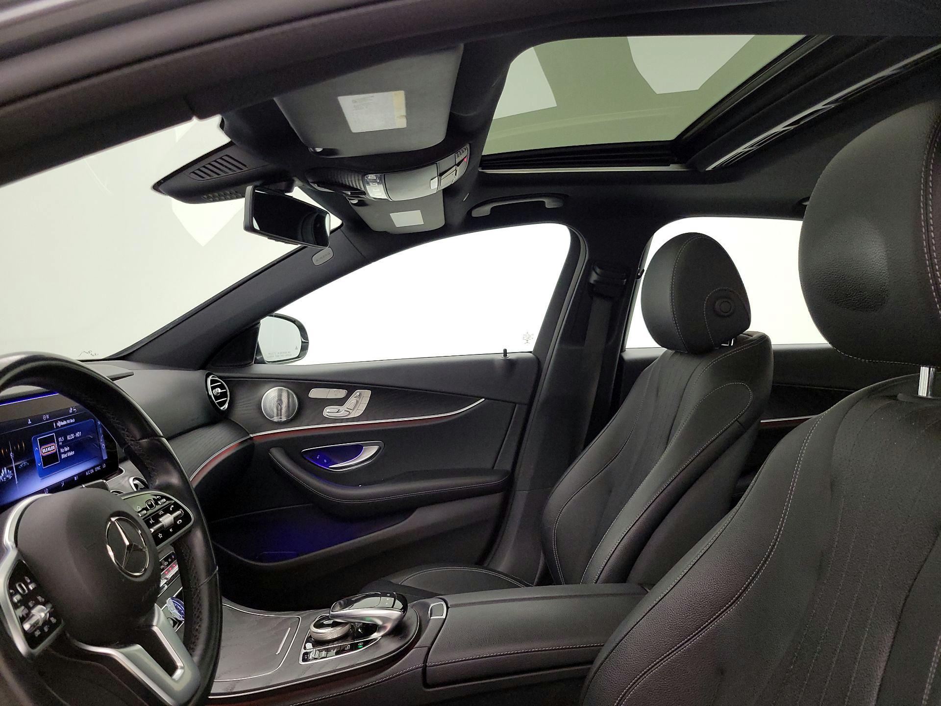 Thumbnail: 2020 Mercedes-Benz E-Class - 20