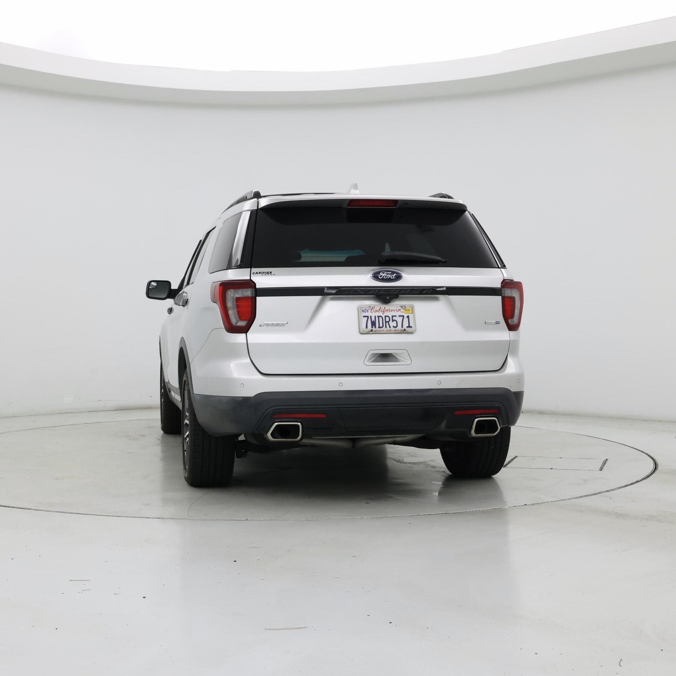 Thumbnail: 2017 Ford Explorer - 6