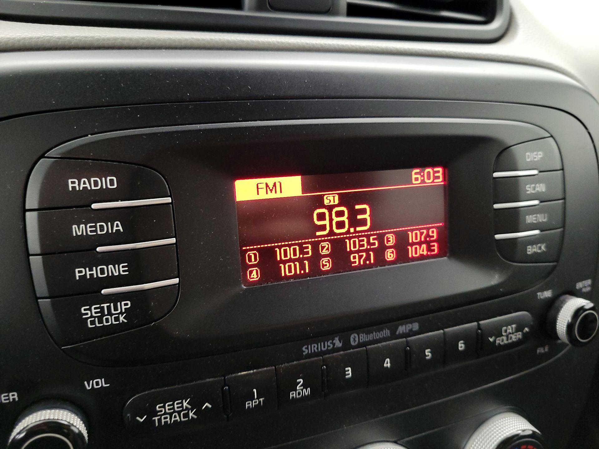 Thumbnail: 2015 Kia Soul - 14