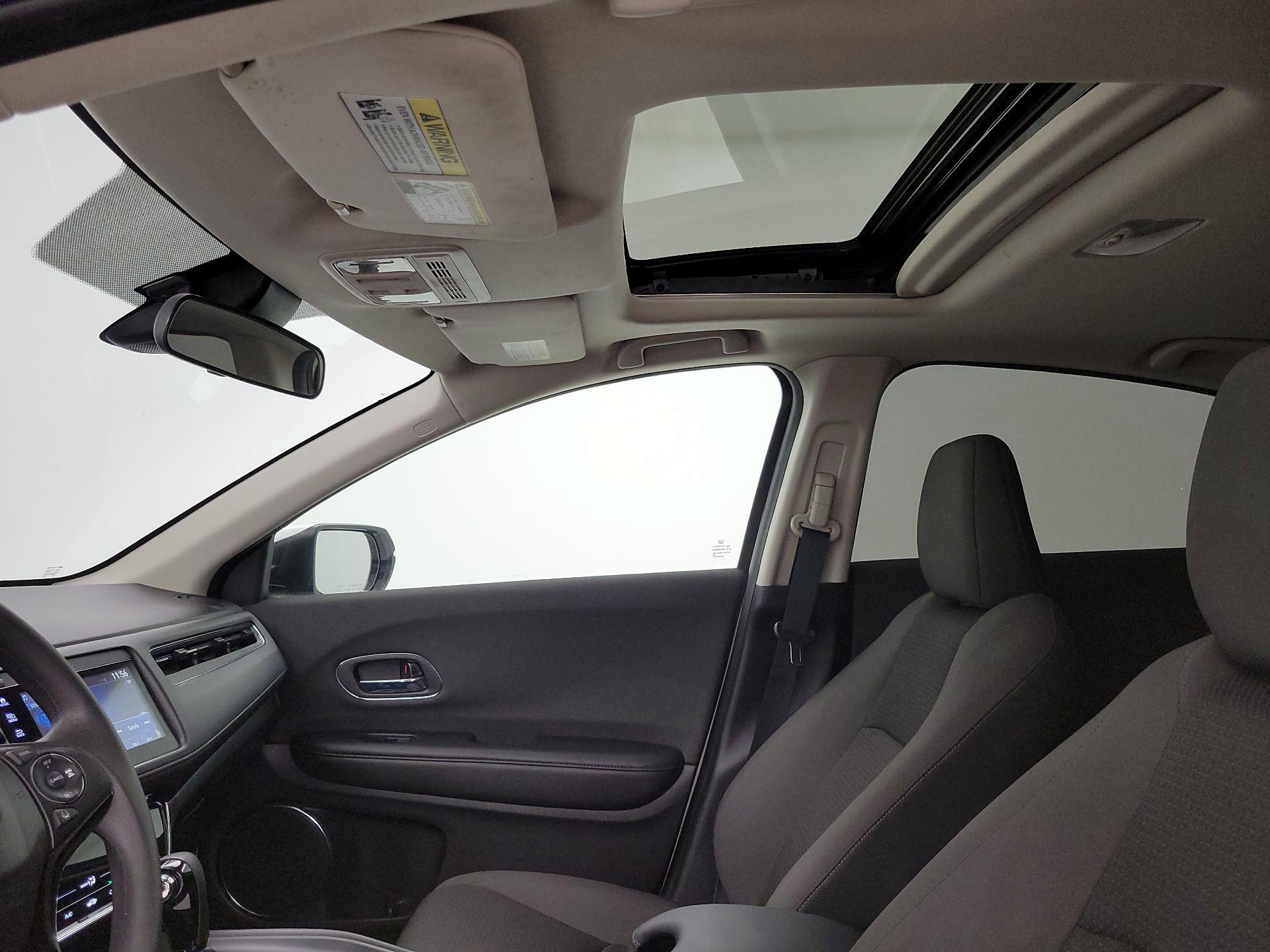 Thumbnail: 2022 Honda HR-V - 19