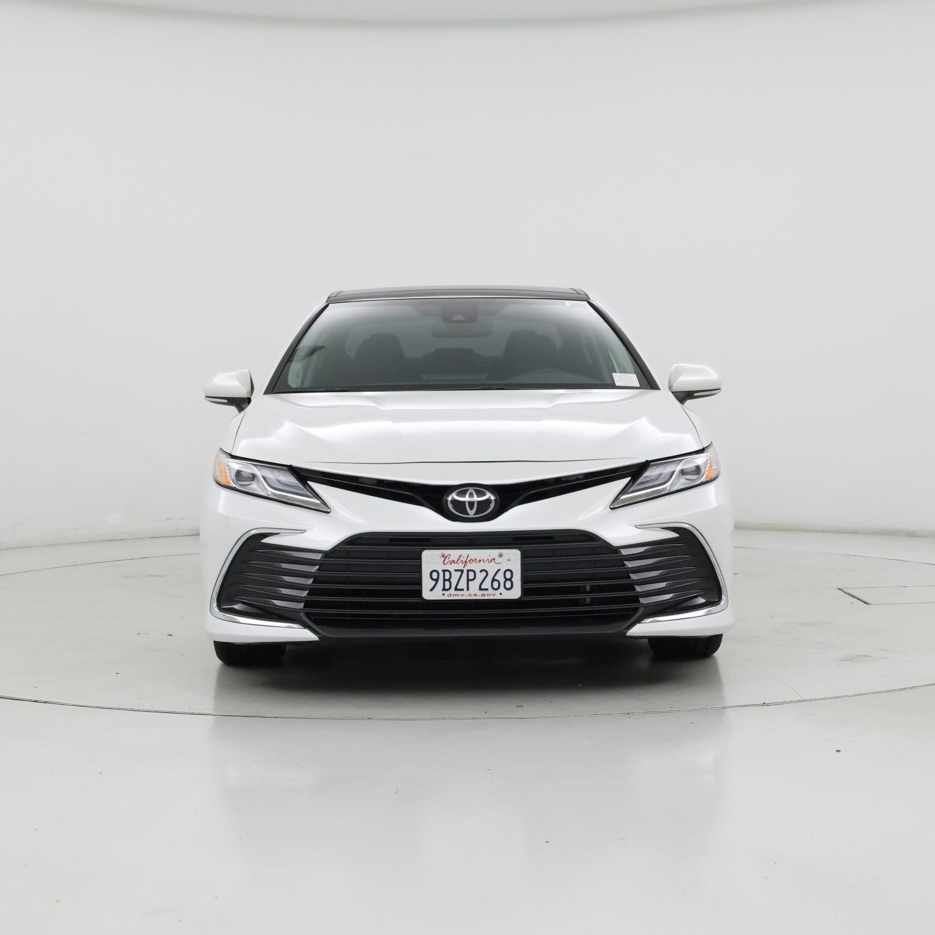 Thumbnail: 2022 Toyota Camry - 5