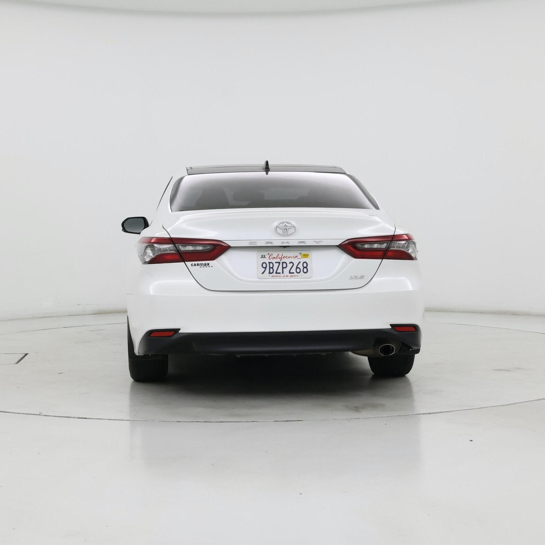 Thumbnail: 2022 Toyota Camry - 6
