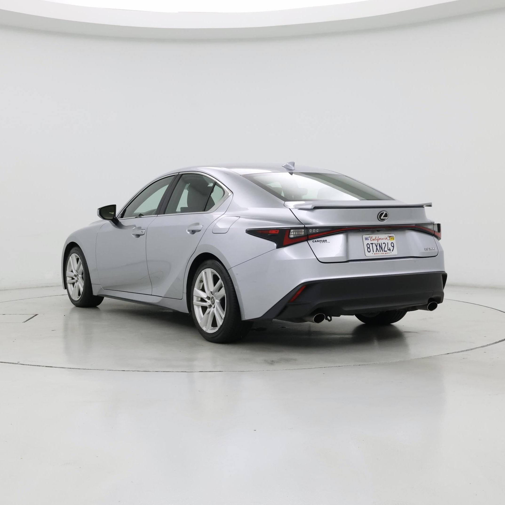 Thumbnail: 2021 Lexus IS - 2