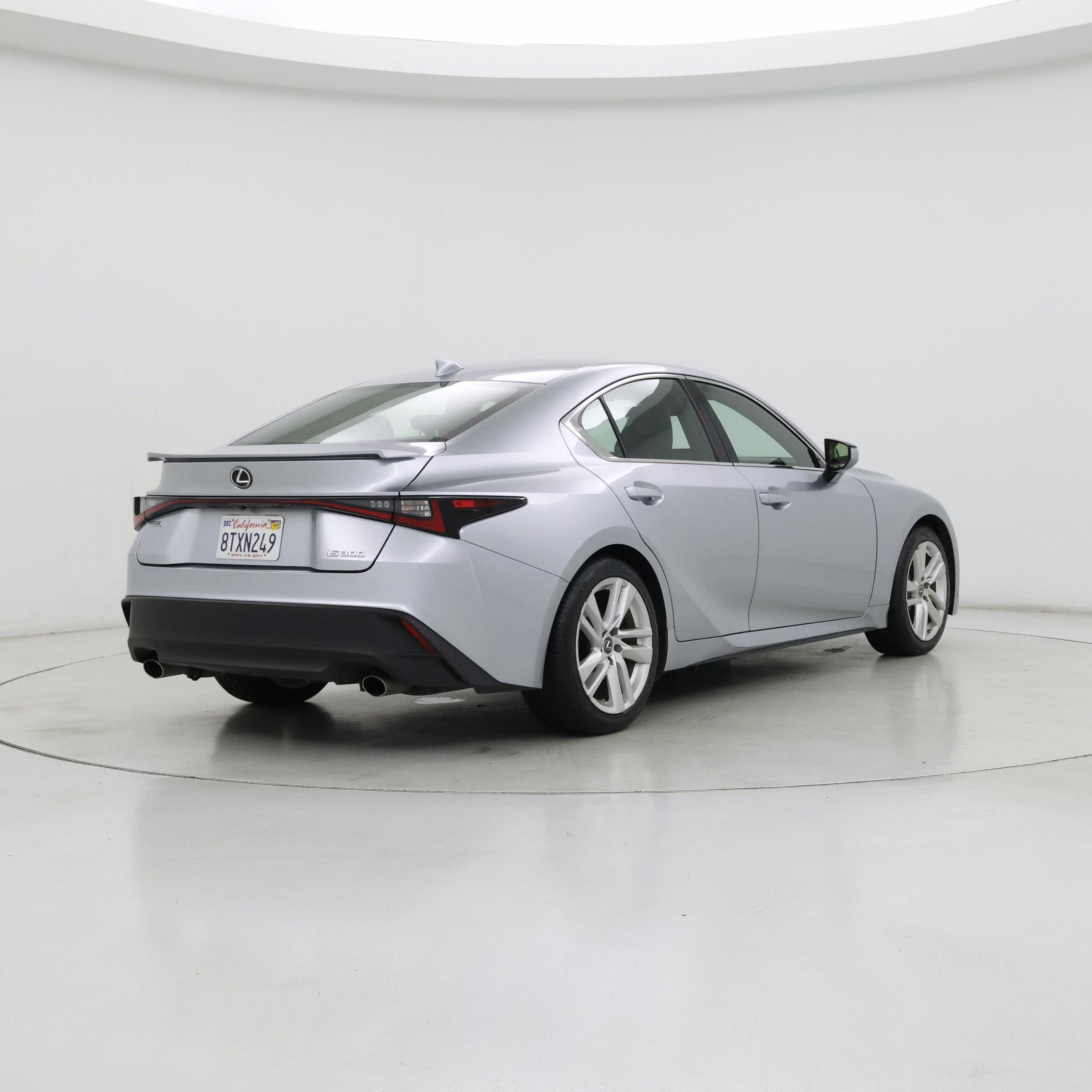 Thumbnail: 2021 Lexus IS - 8