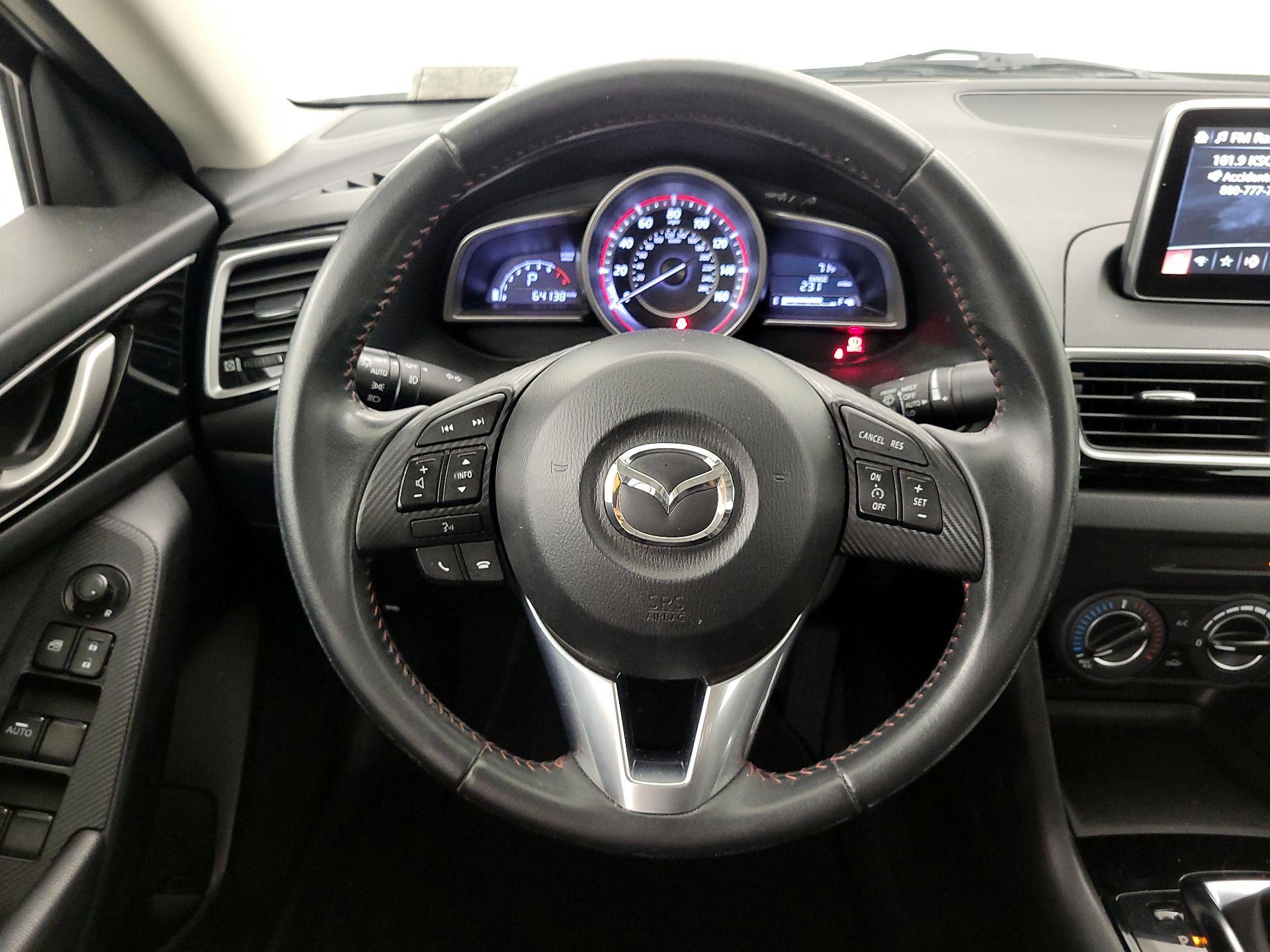Thumbnail: 2016 Mazda Mazda3 - 10