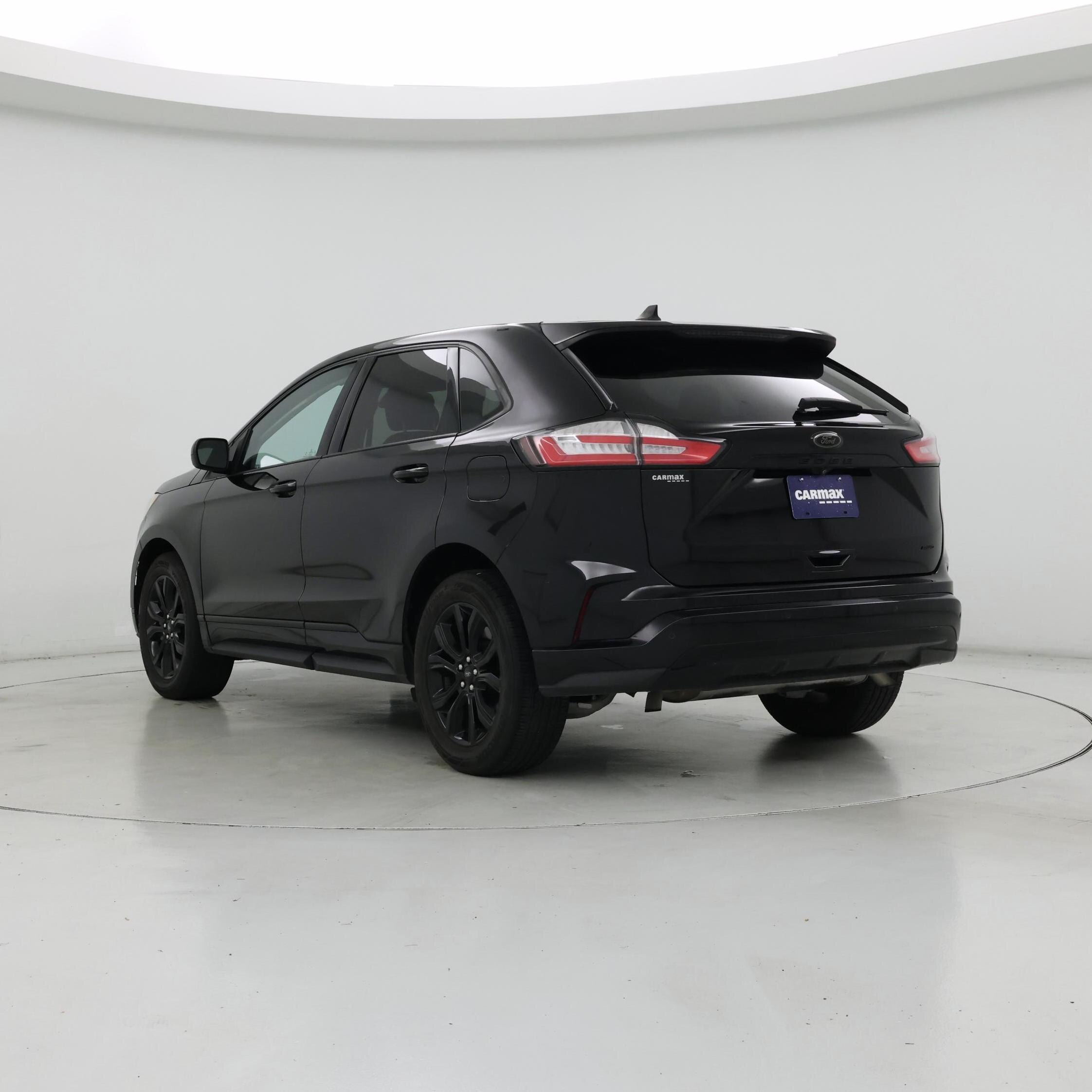 Thumbnail: 2022 Ford Edge - 2