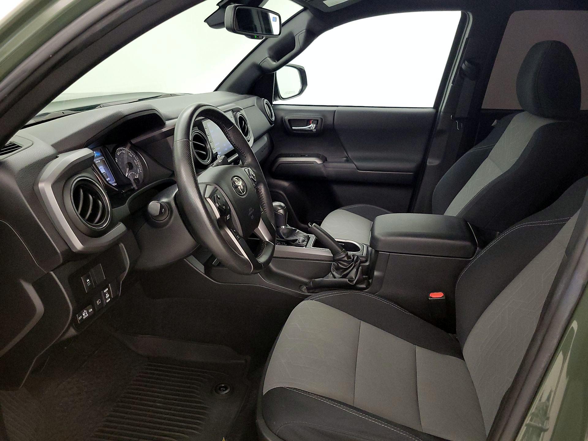 Thumbnail: 2021 Toyota Tacoma - 11