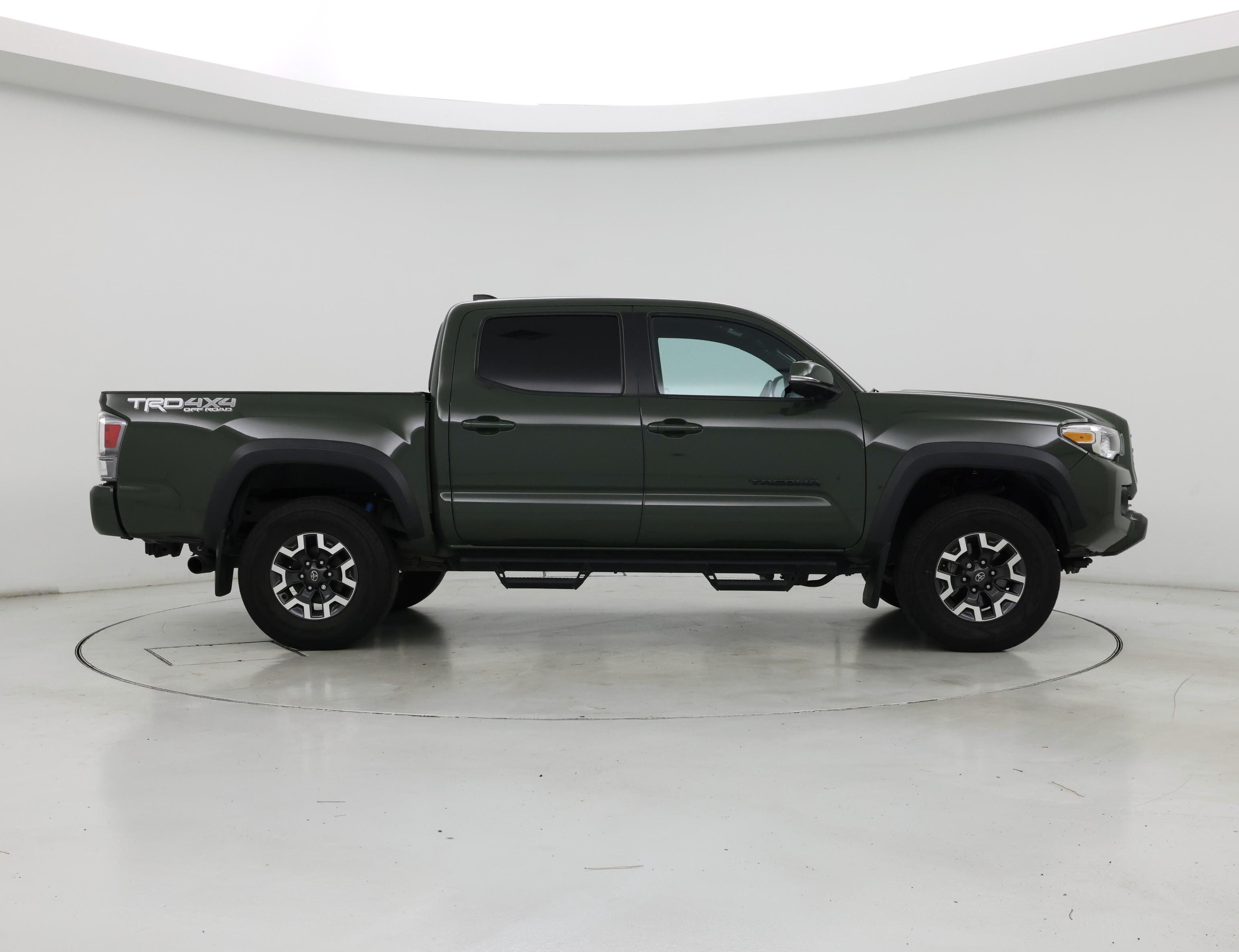 Thumbnail: 2021 Toyota Tacoma - 7
