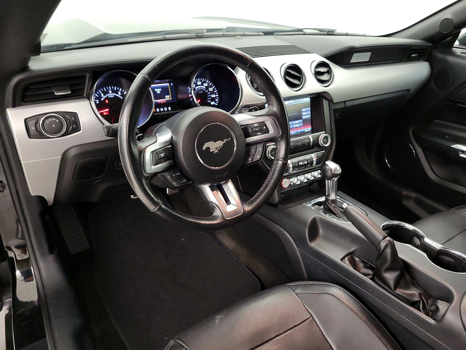 Thumbnail: 2015 Ford Mustang - 9