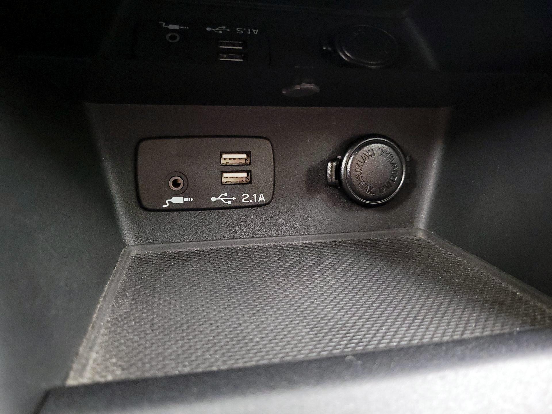 Thumbnail: 2019 Subaru Forester - 19