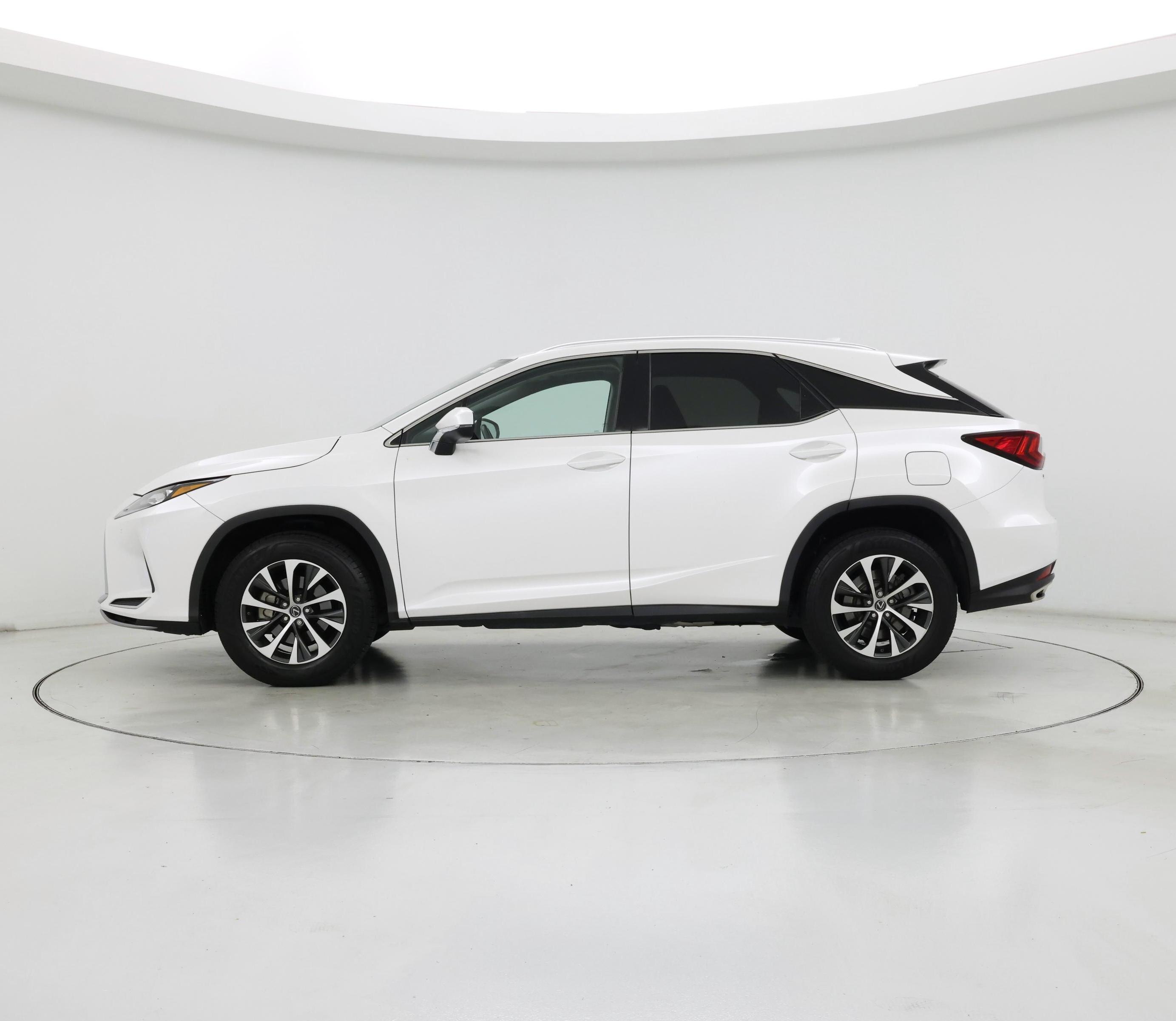 Thumbnail: 2020 Lexus RX - 3