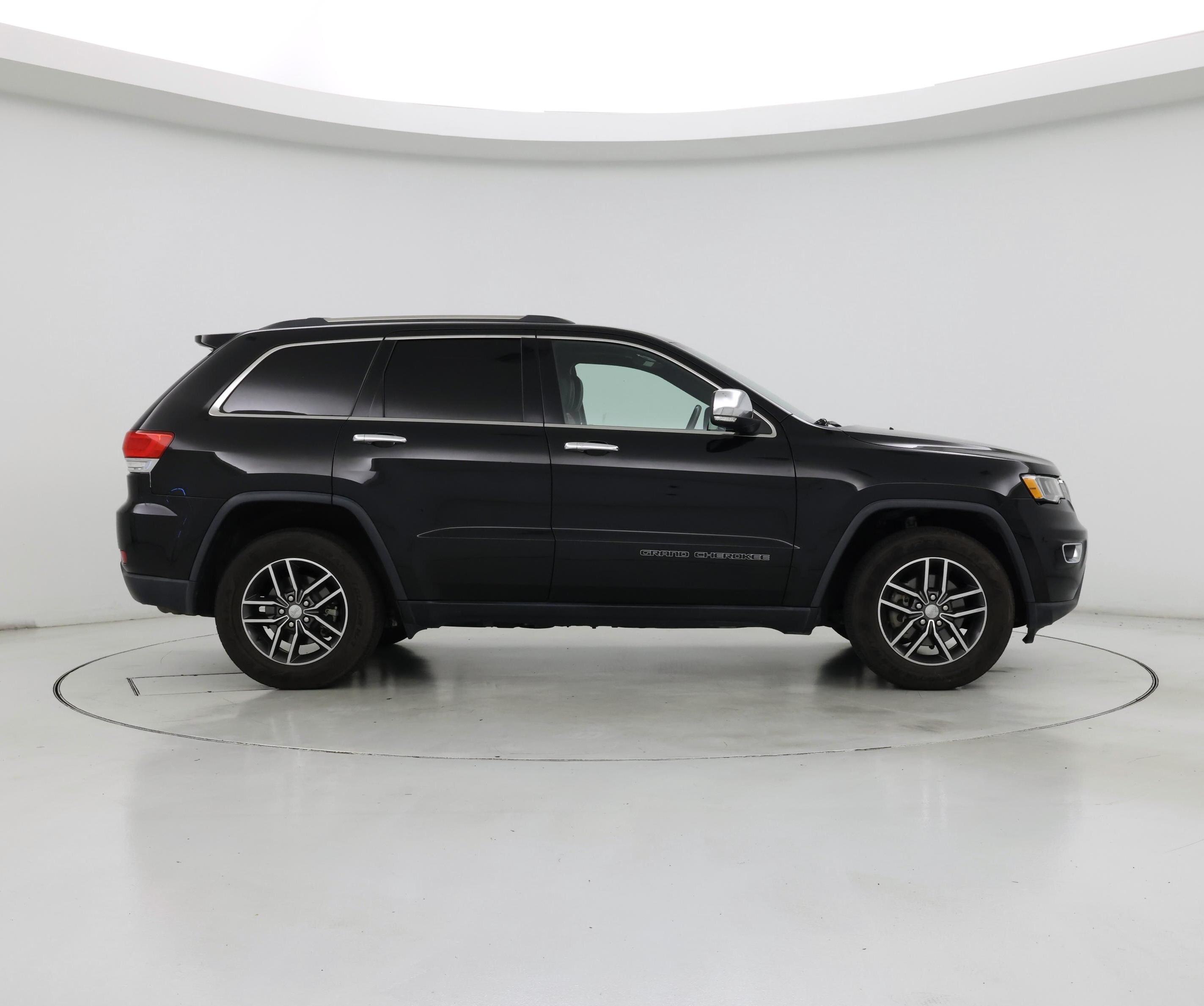 Thumbnail: 2018 Jeep Grand Cherokee - 7