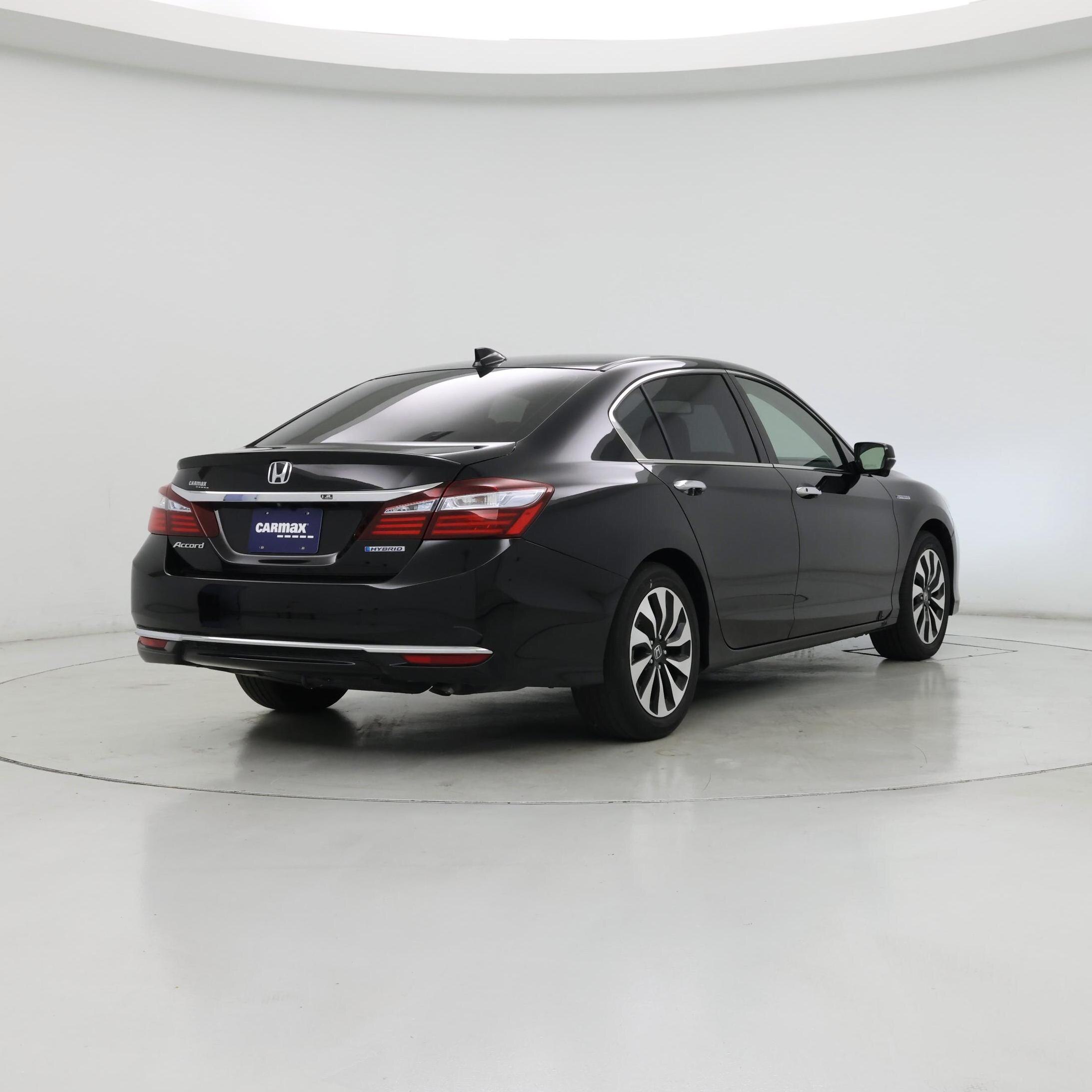 Thumbnail: 2017 Honda Accord - 8