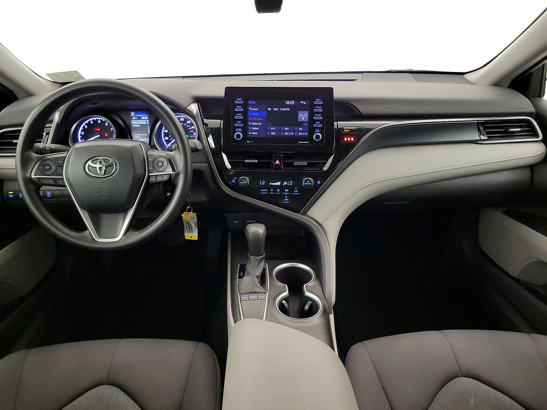Thumbnail: 2022 Toyota Camry - 9