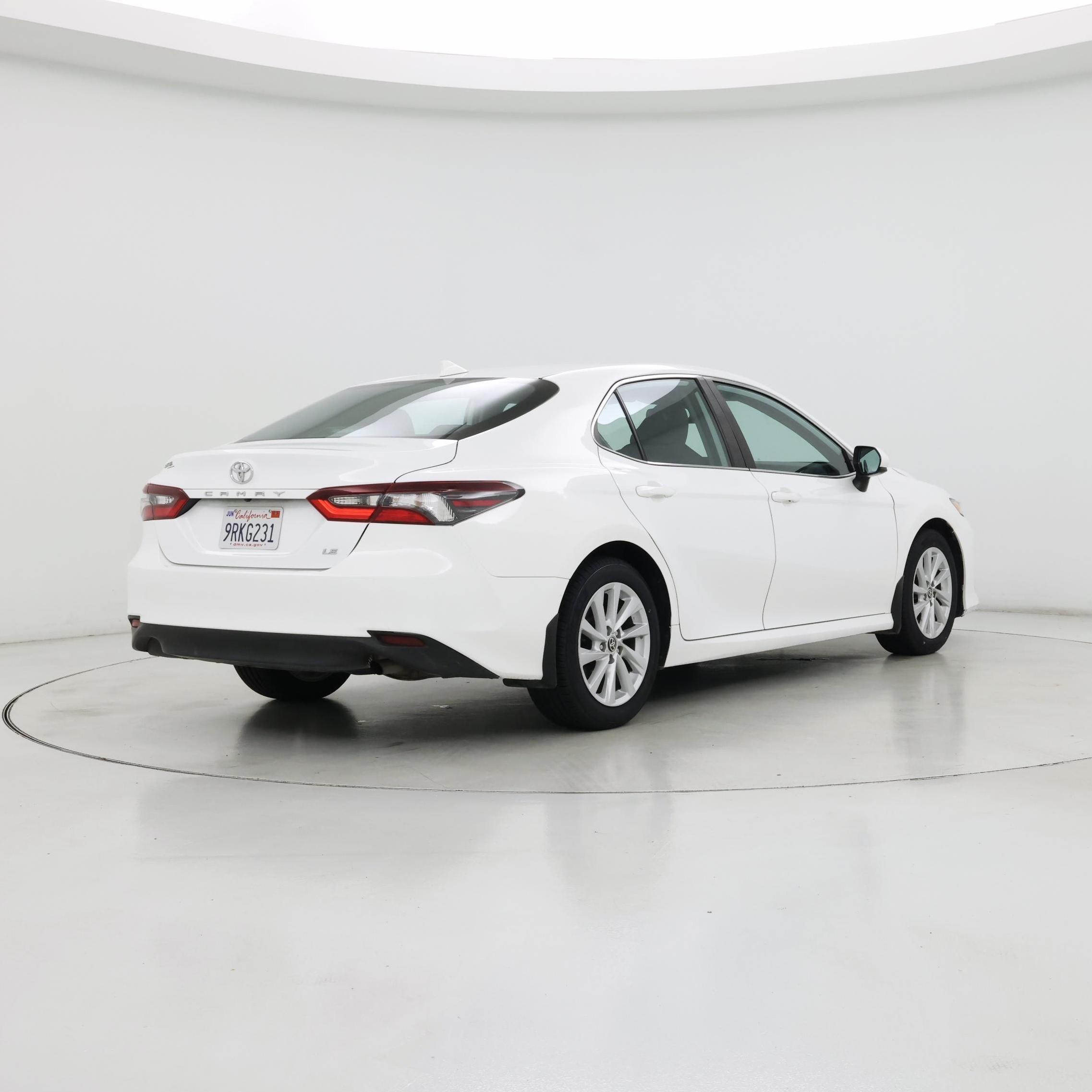 Thumbnail: 2022 Toyota Camry - 8