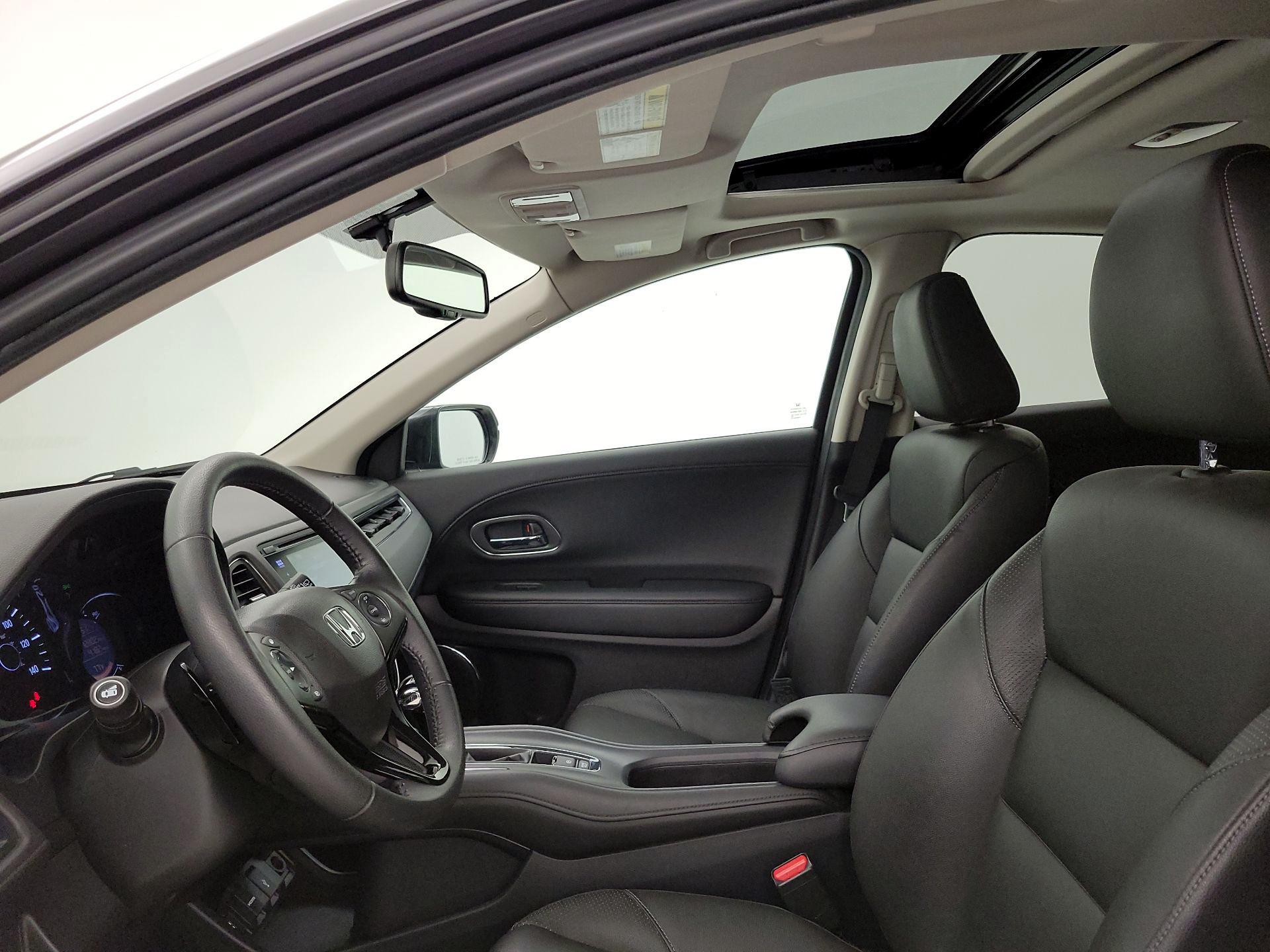 Thumbnail: 2016 Honda HR-V - 19