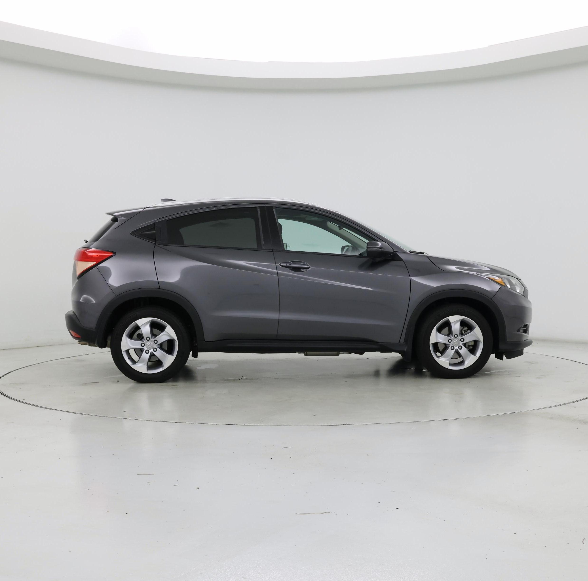 Thumbnail: 2016 Honda HR-V - 7