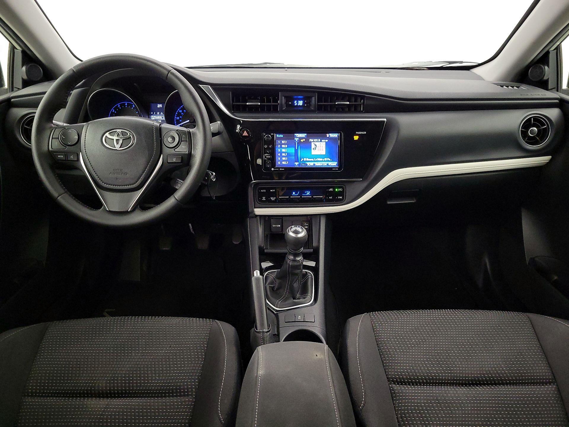 Thumbnail: 2017 Toyota Corolla iM - 9