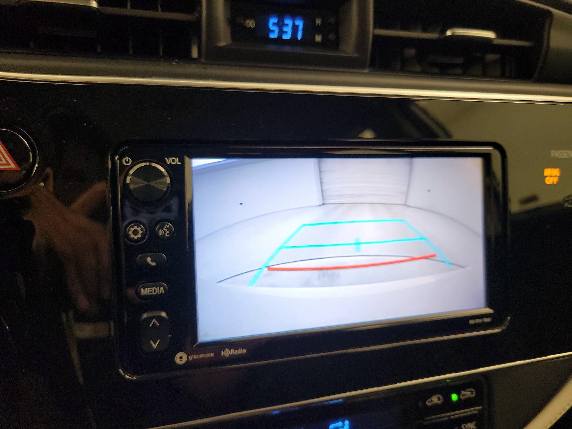 Thumbnail: 2017 Toyota Corolla iM - 14