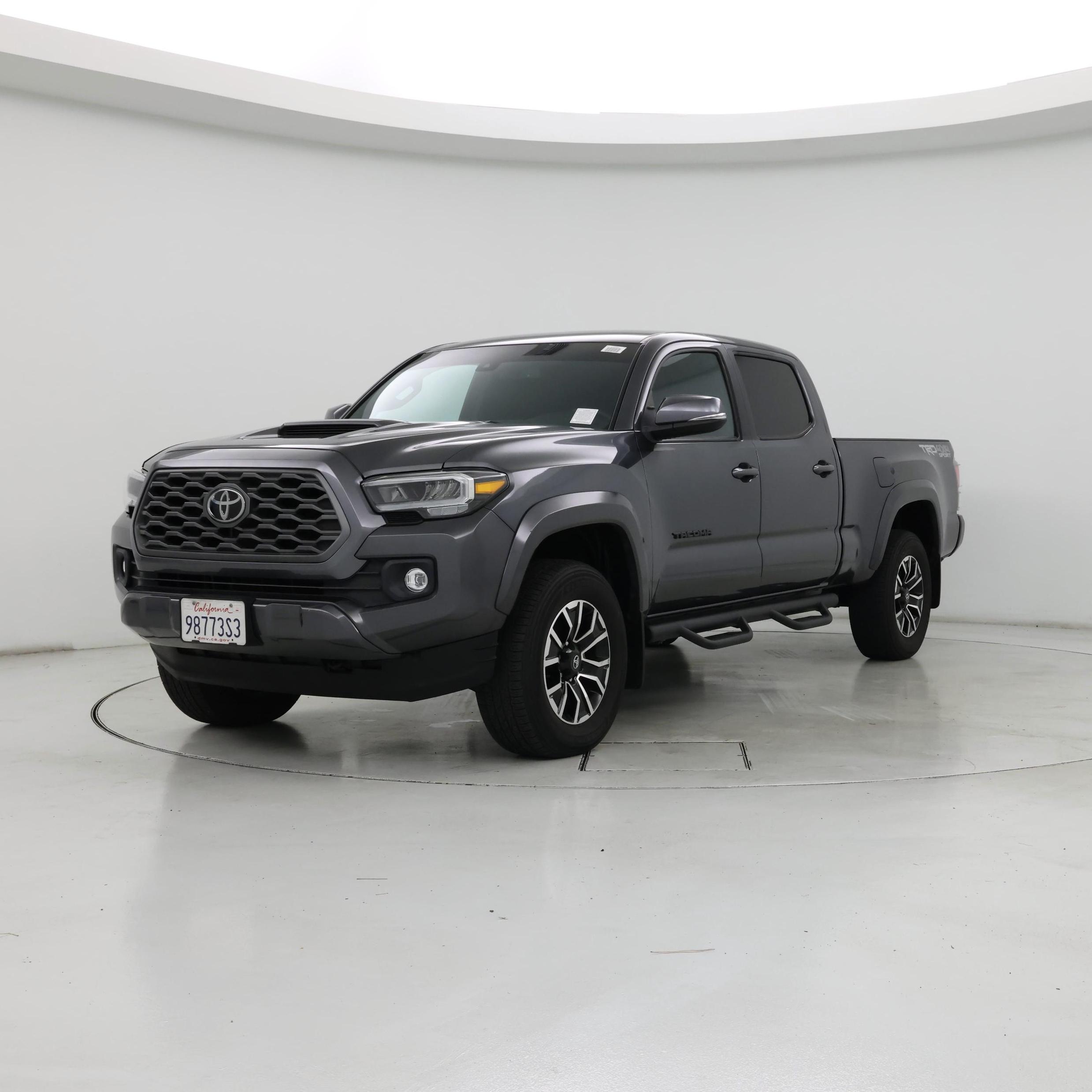 Thumbnail: 2023 Toyota Tacoma - 4