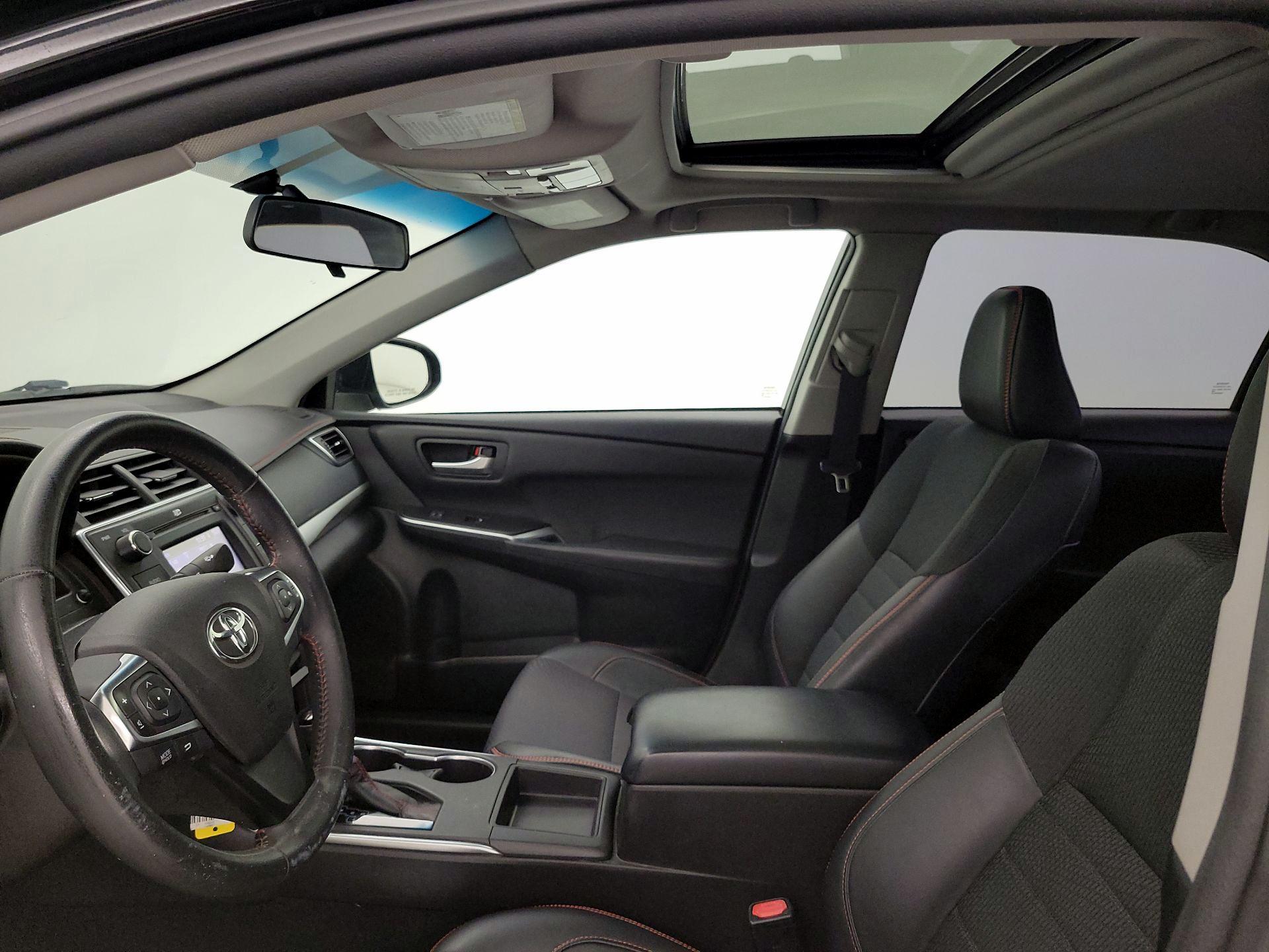 Thumbnail: 2017 Toyota Camry - 19