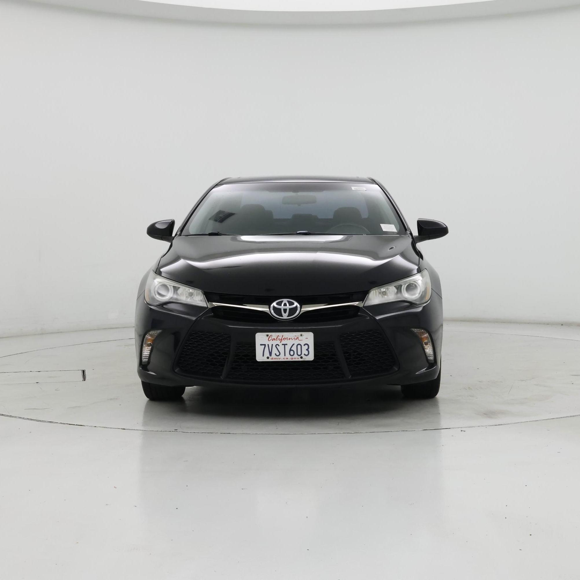 Thumbnail: 2017 Toyota Camry - 5