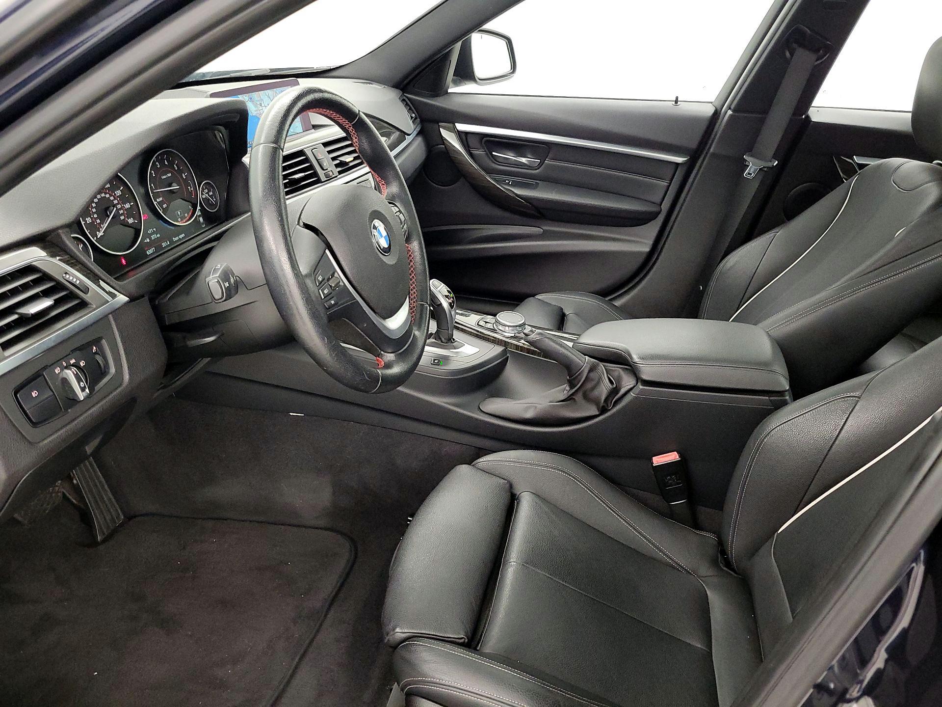 Thumbnail: 2016 BMW 3 Series - 11