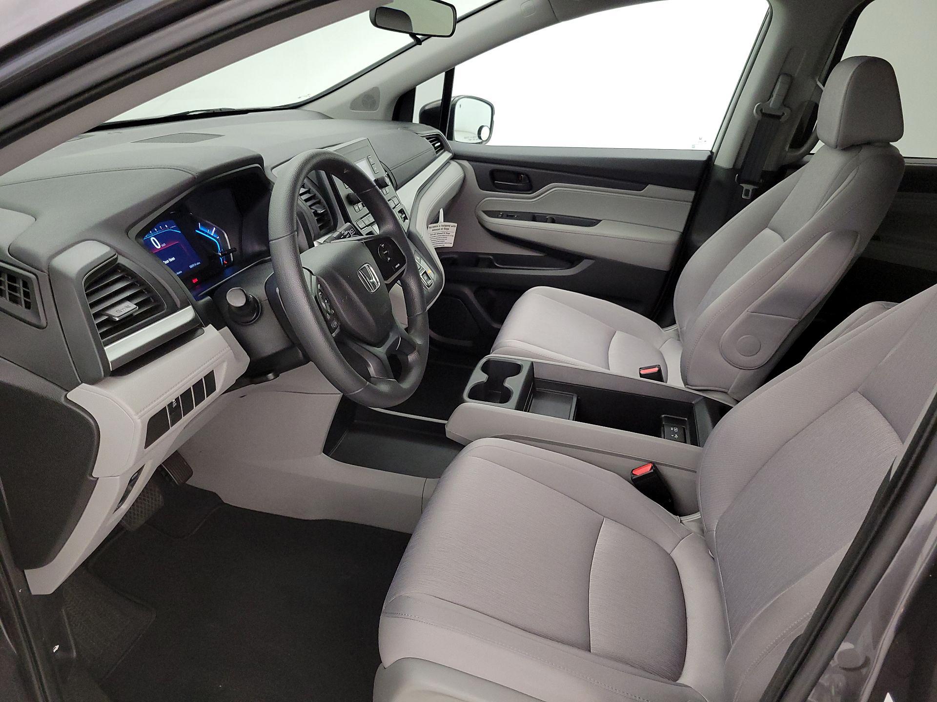 Thumbnail: 2019 Honda Odyssey - 11