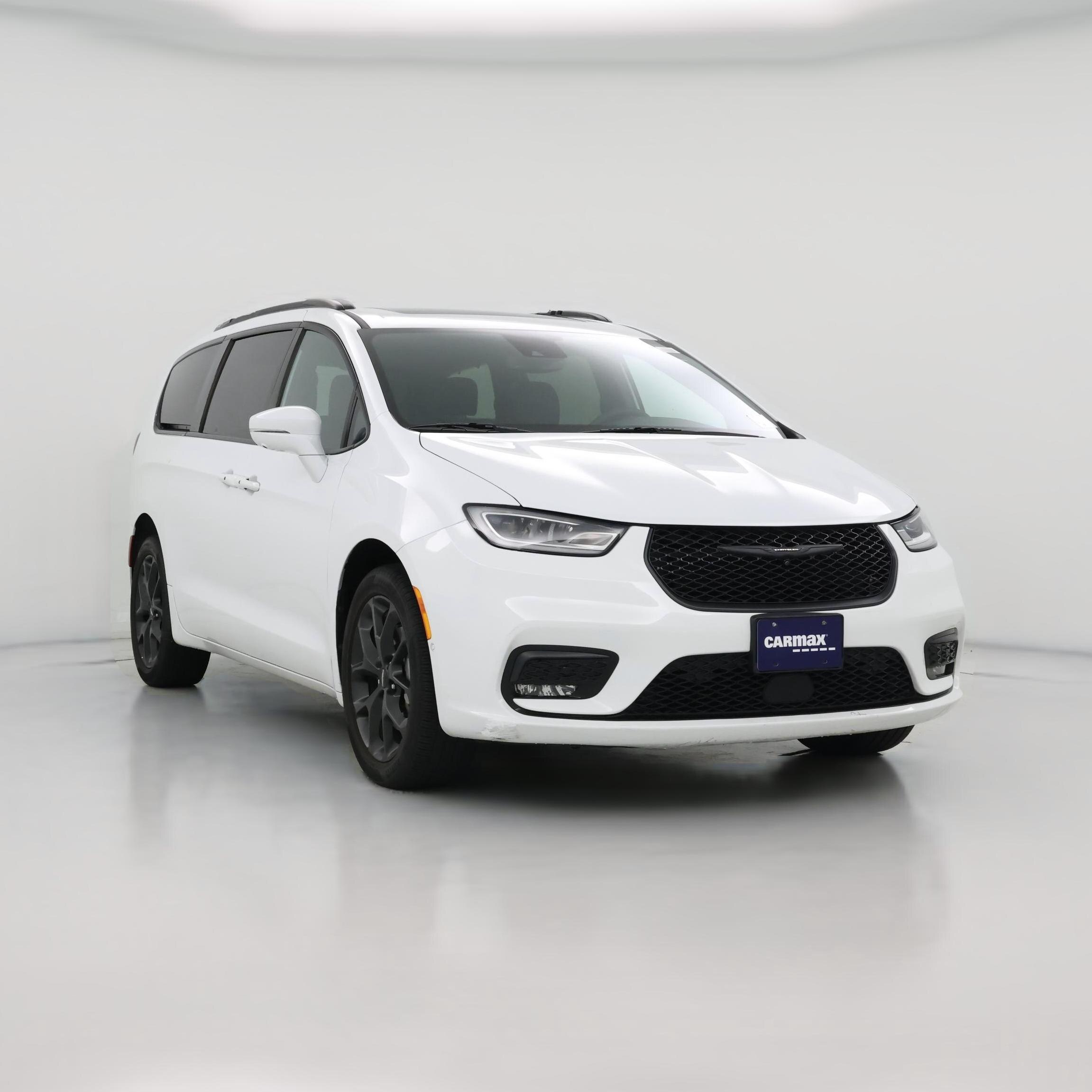 Thumbnail: 2022 Chrysler Pacifica - 1