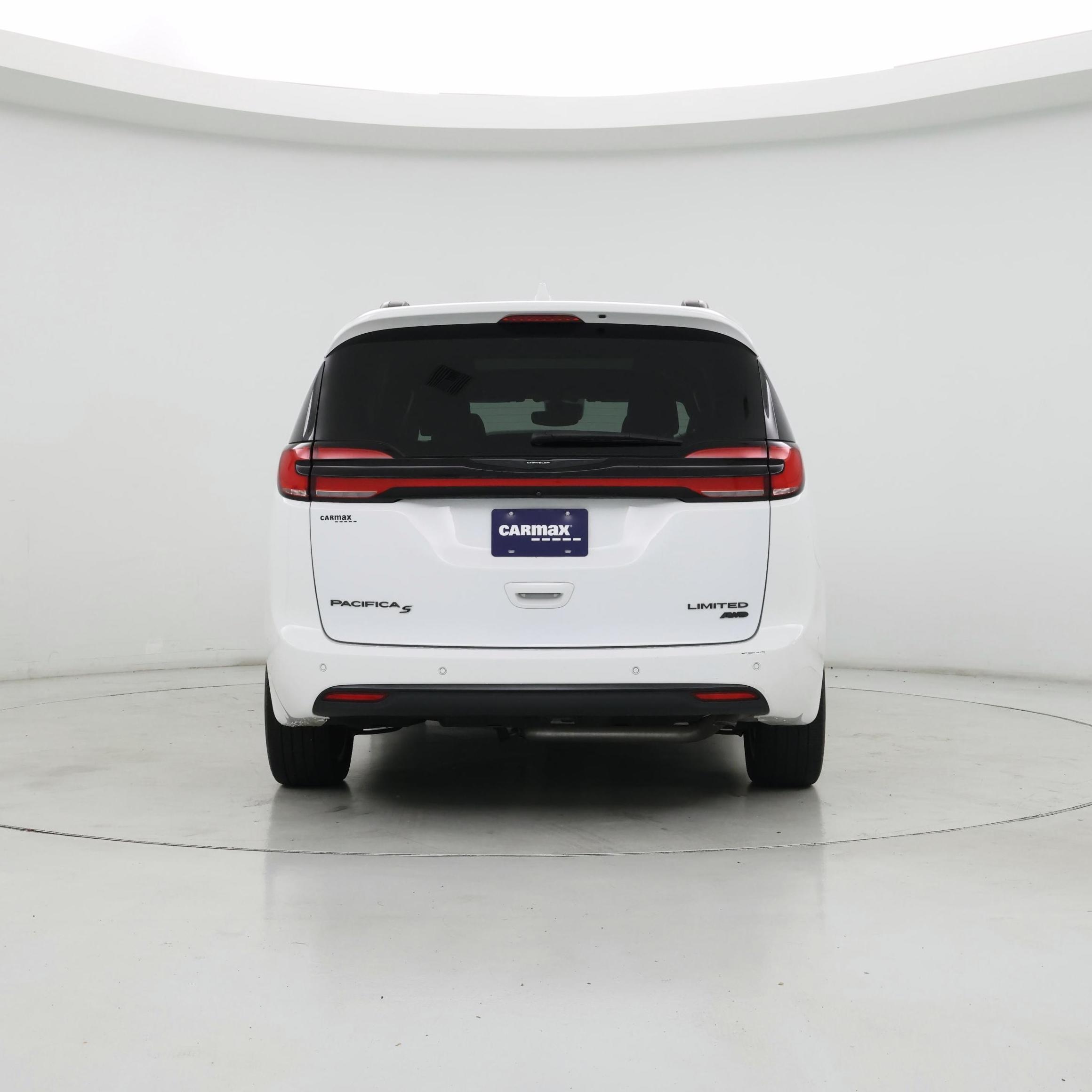 Thumbnail: 2022 Chrysler Pacifica - 6