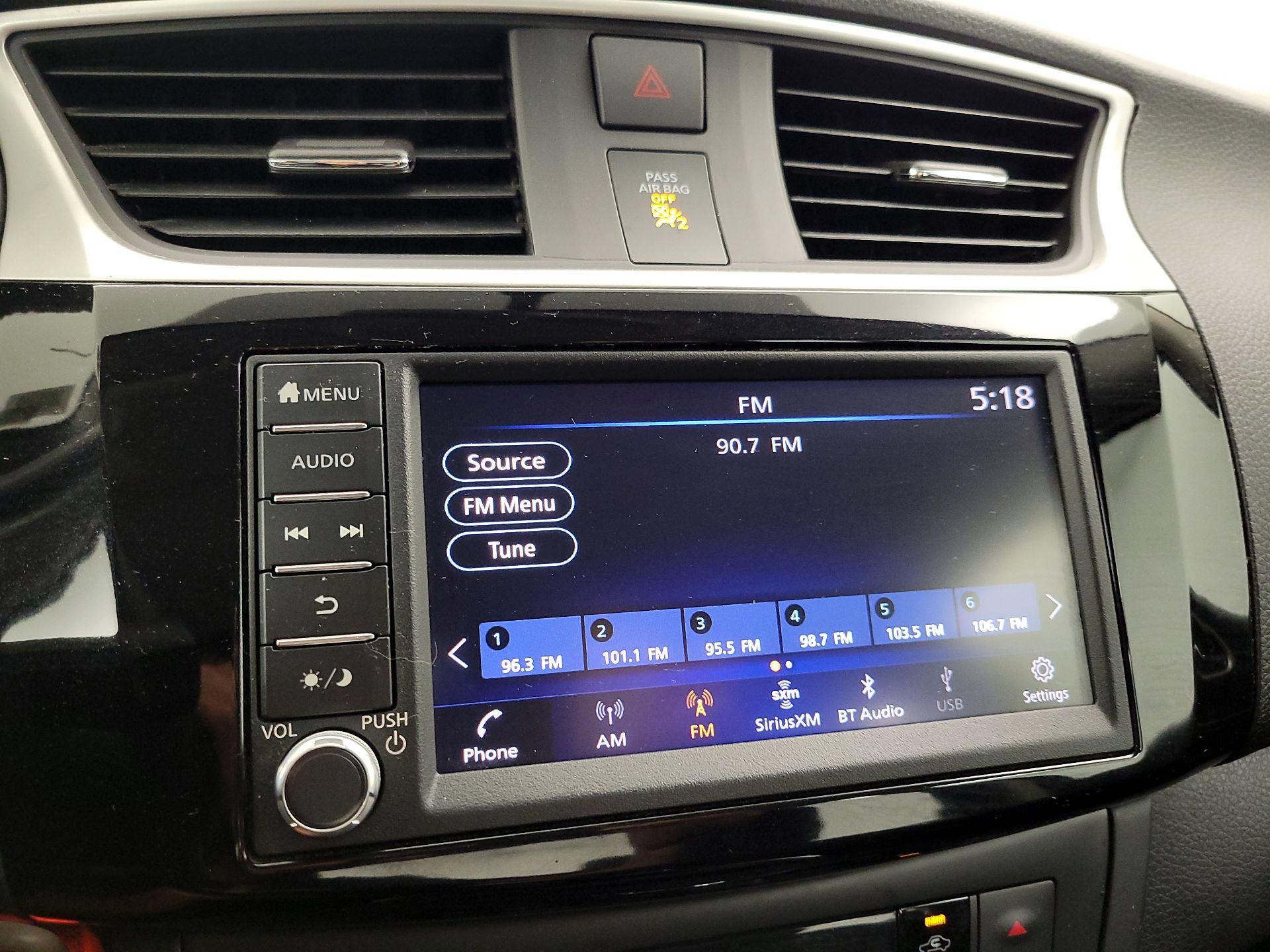 Thumbnail: 2019 Nissan Sentra - 15