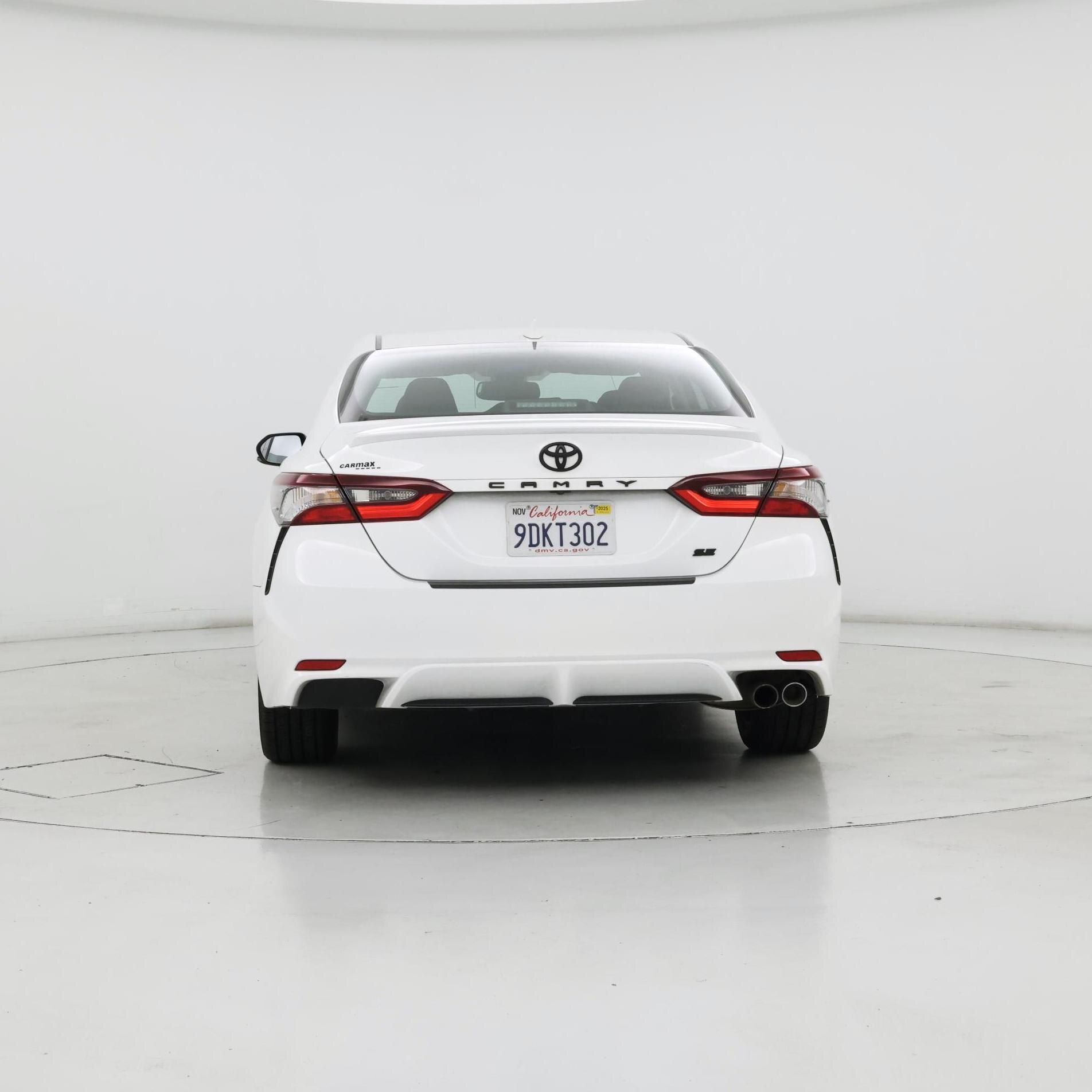 Thumbnail: 2023 Toyota Camry - 6