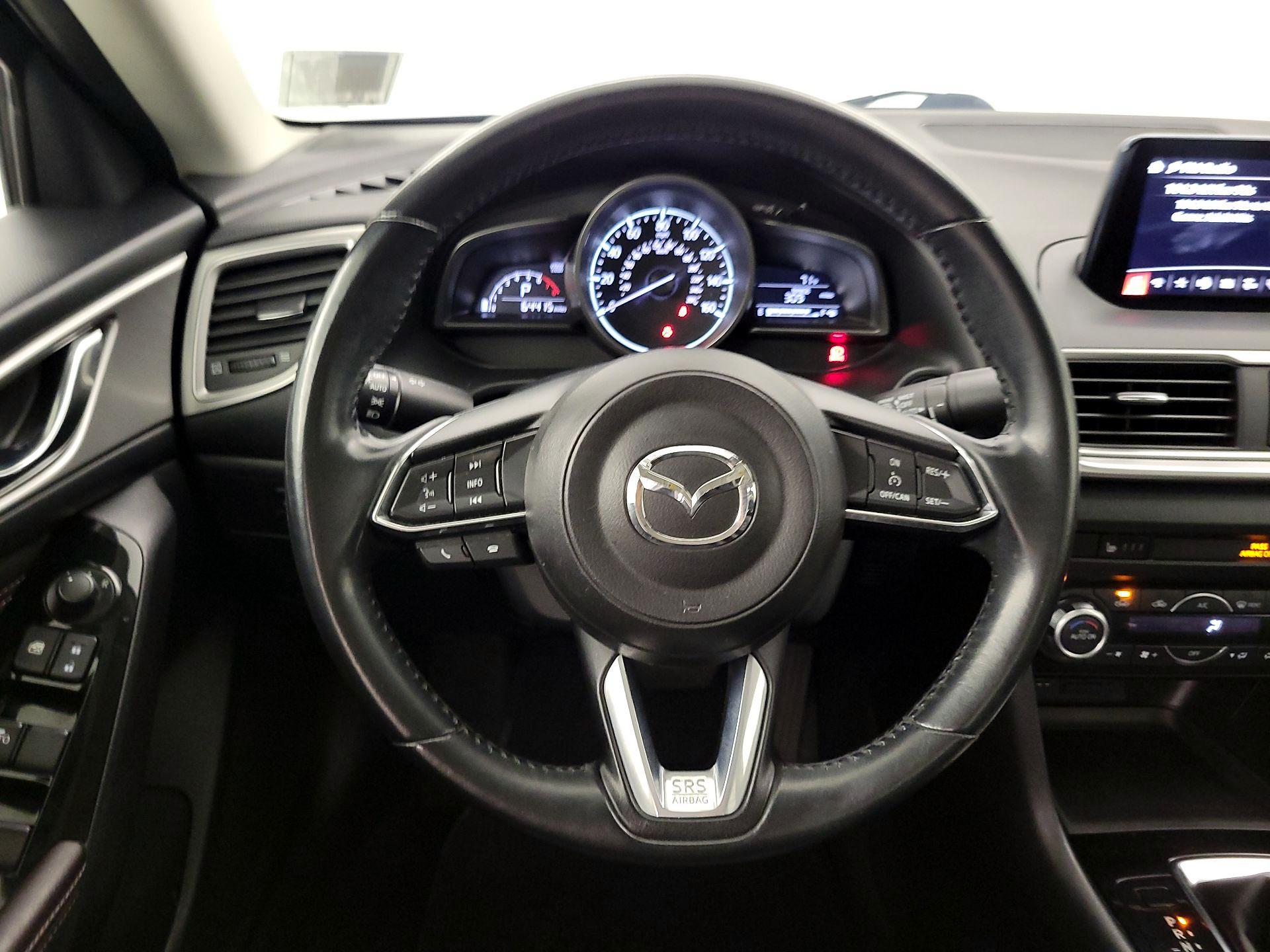 Thumbnail: 2018 Mazda Mazda3 - 10