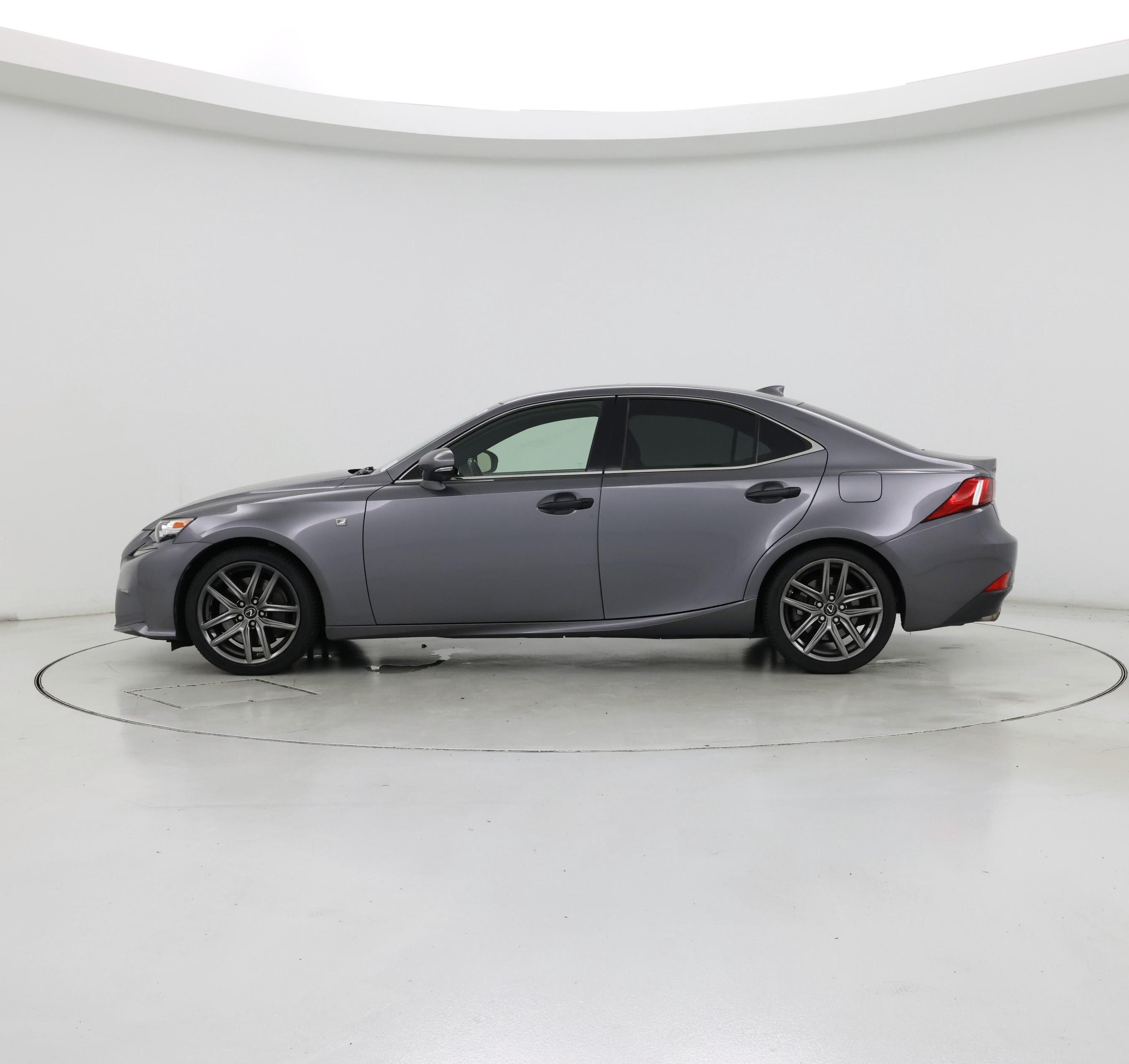 Thumbnail: 2015 Lexus IS - 3