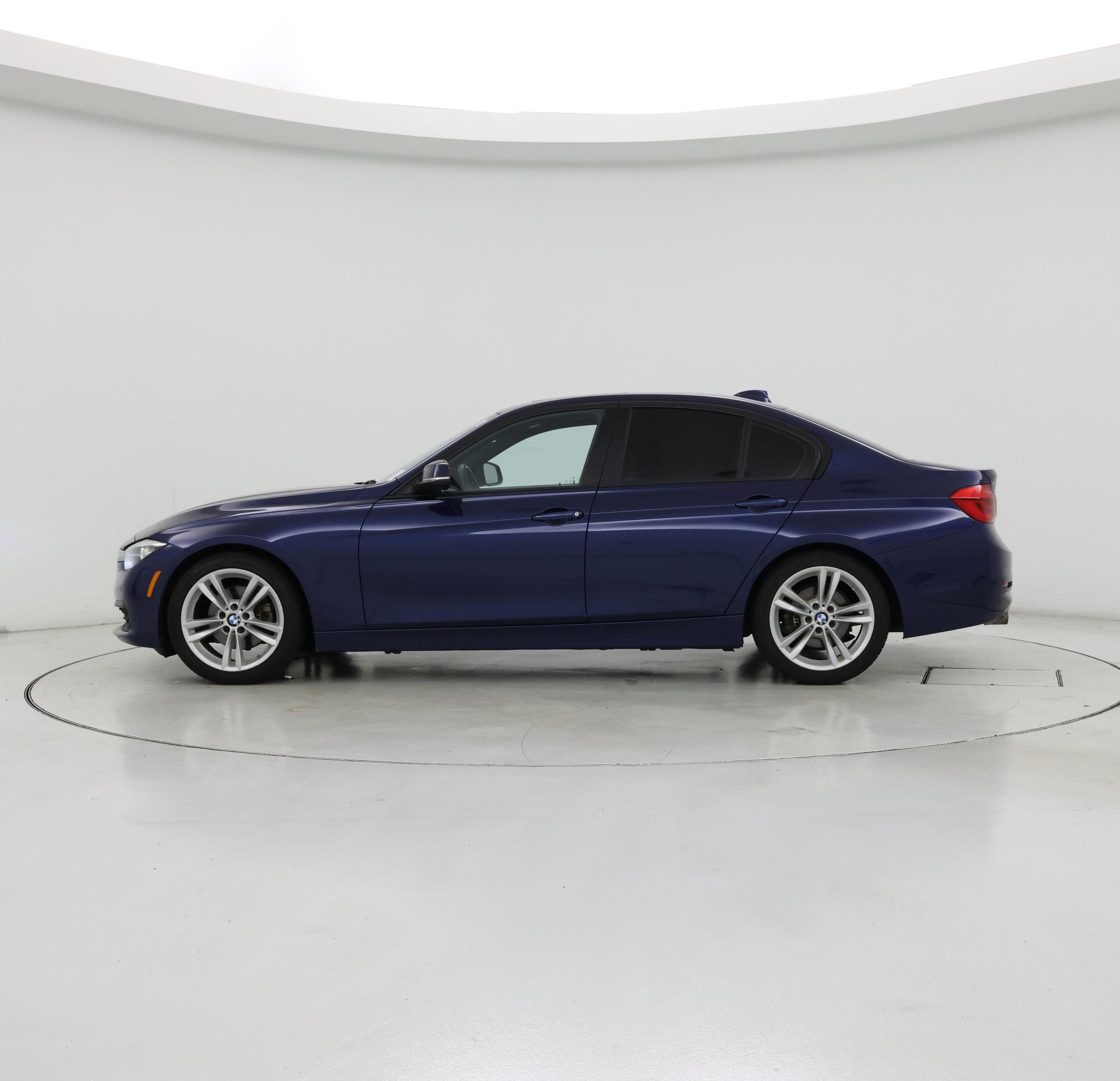 Thumbnail: 2017 BMW 3 Series - 3