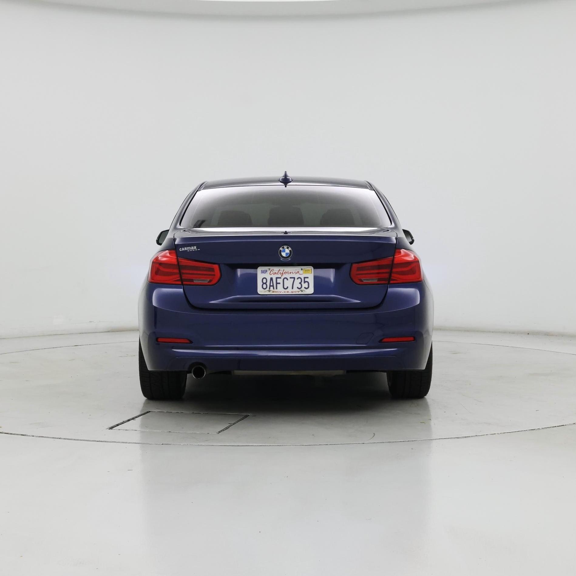 Thumbnail: 2017 BMW 3 Series - 6