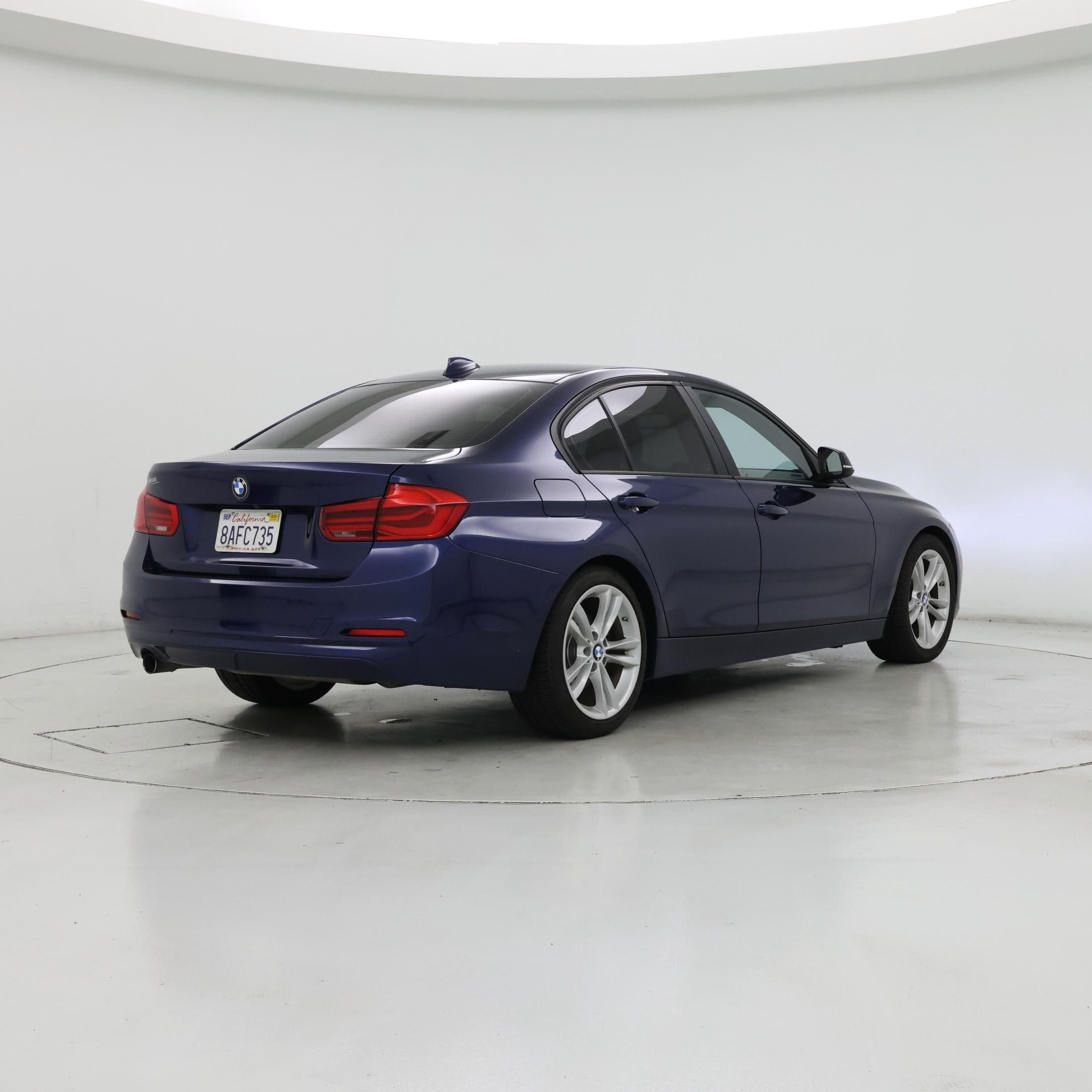 Thumbnail: 2017 BMW 3 Series - 8