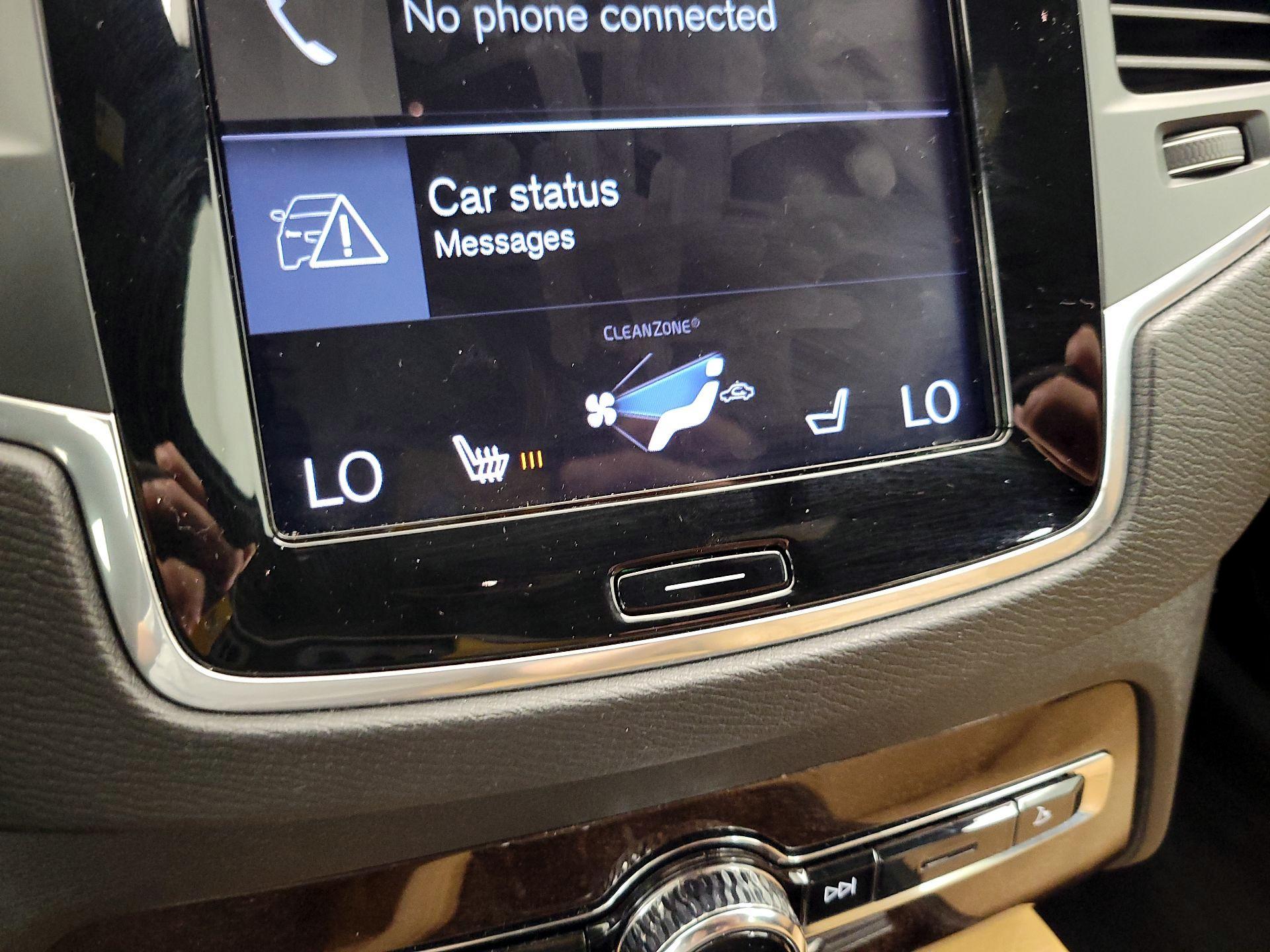 Thumbnail: 2019 Volvo XC90 - 17