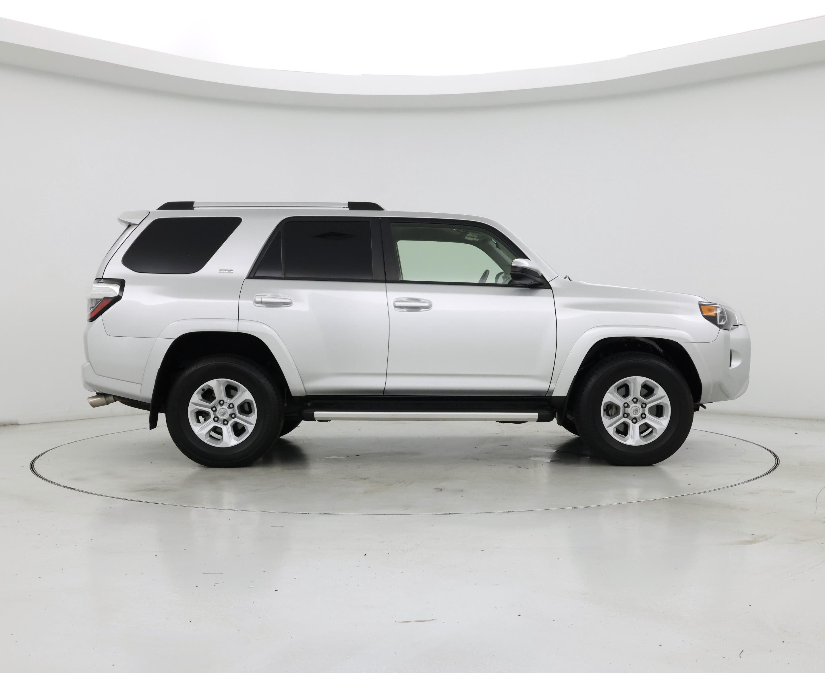 Thumbnail: 2022 Toyota 4Runner - 7