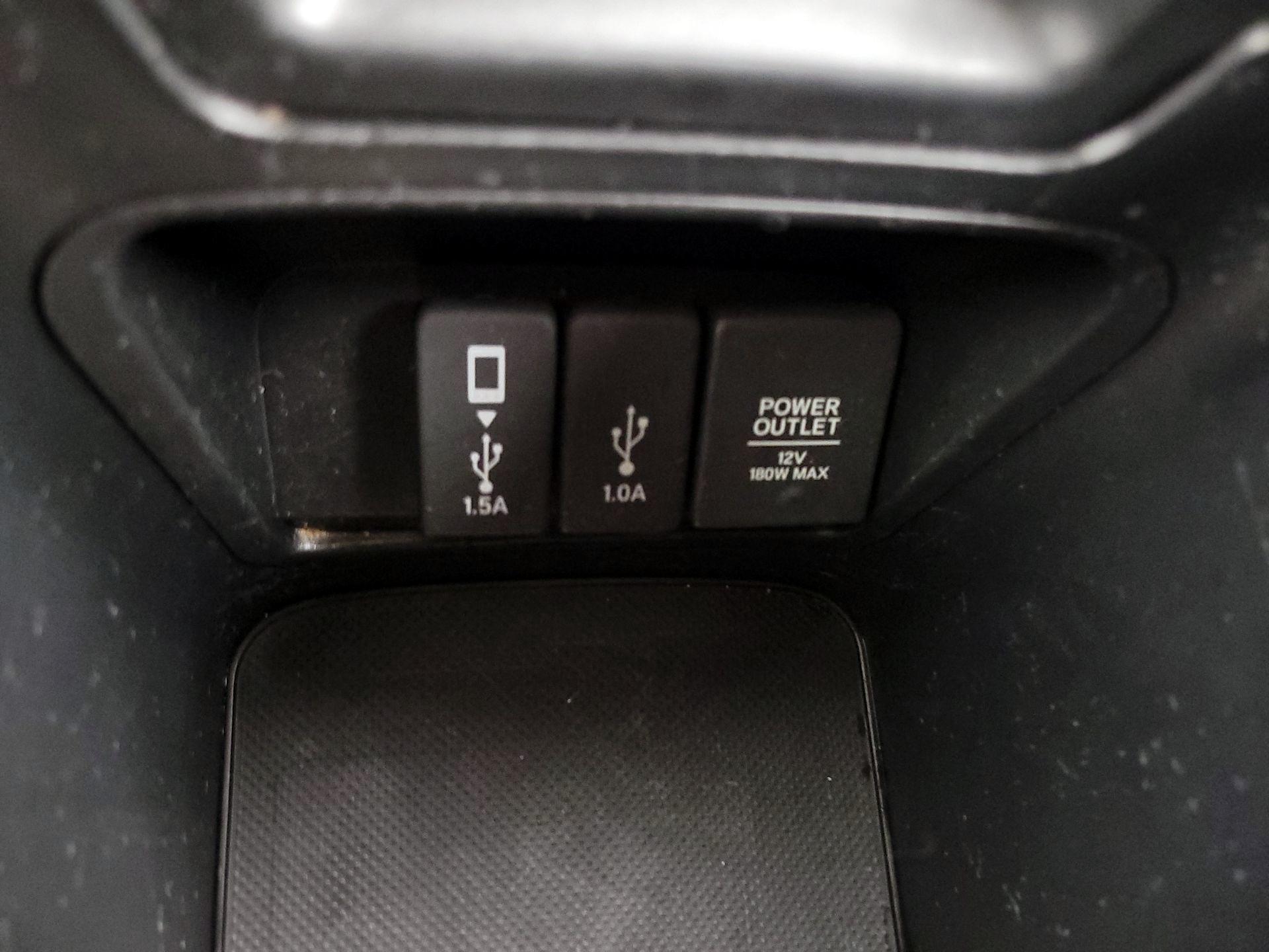 Thumbnail: 2017 Honda CR-V - 19