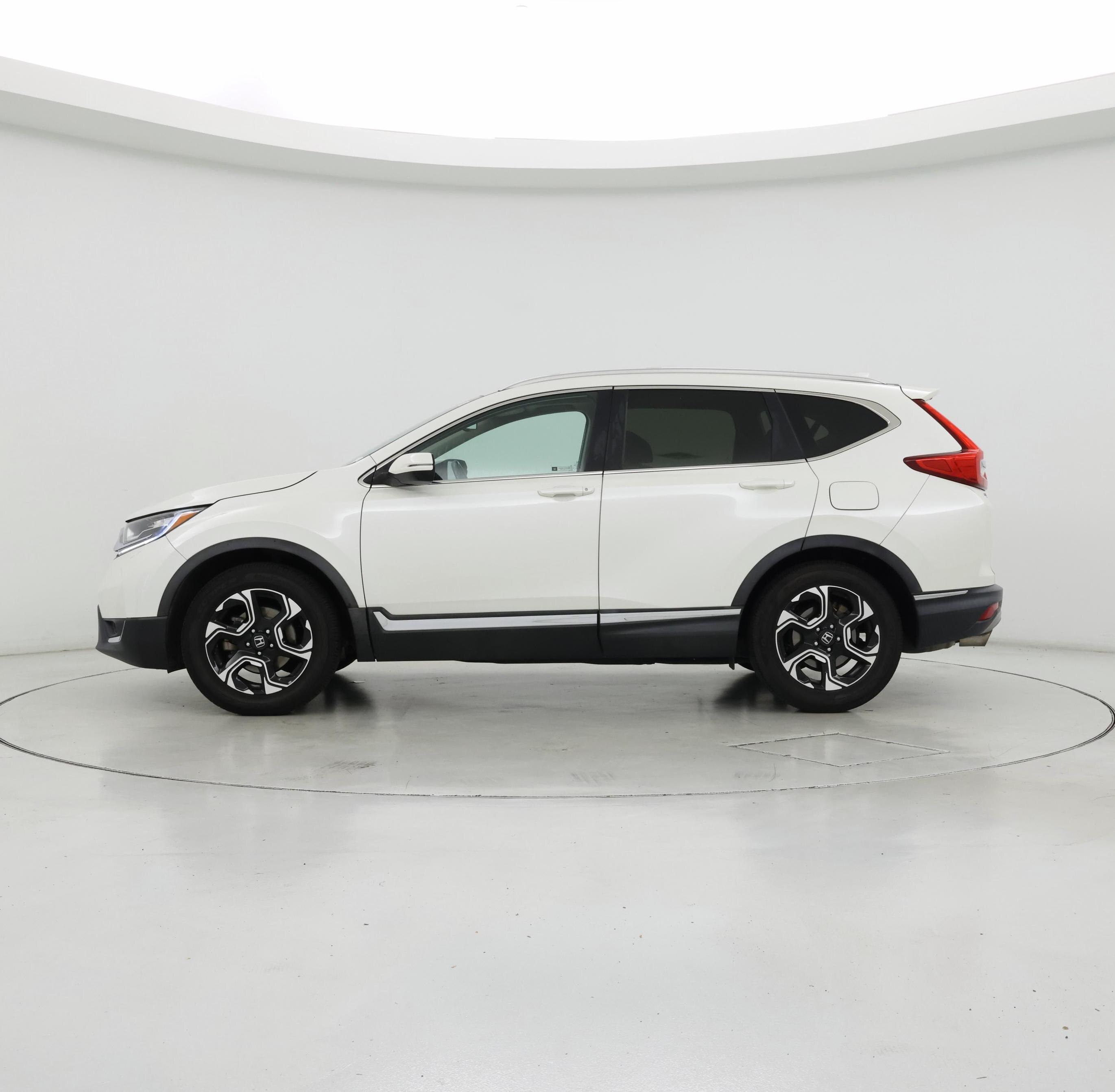 Thumbnail: 2017 Honda CR-V - 3